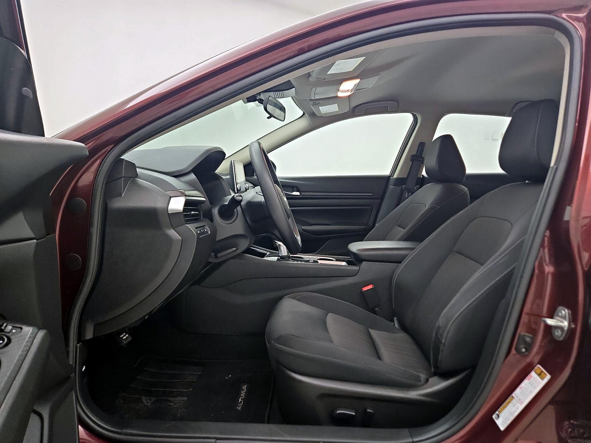Thumbnail: 2024 Nissan Altima - 11