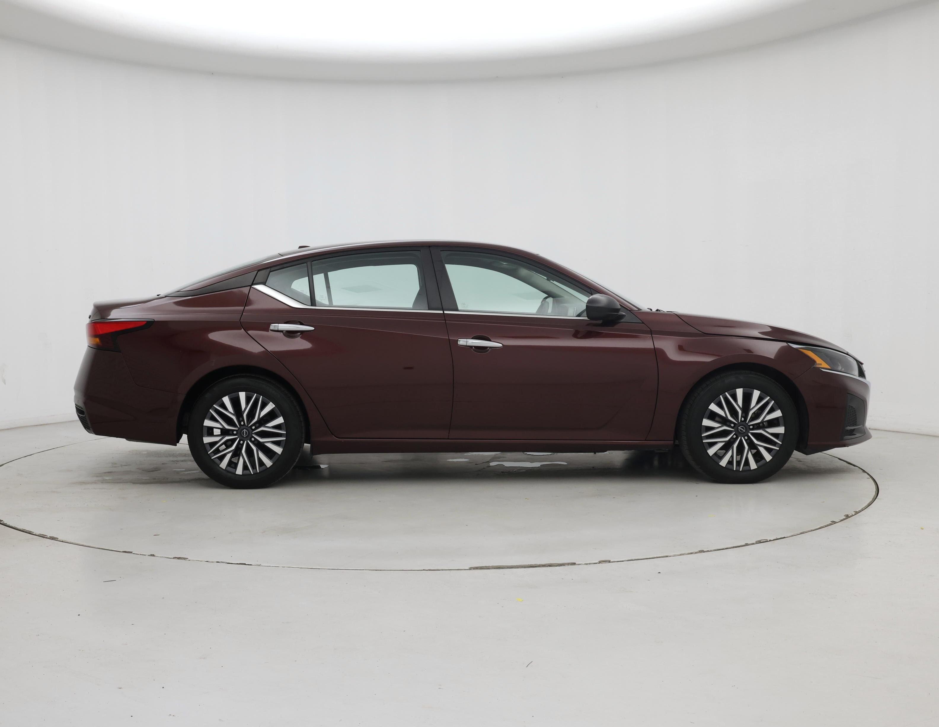 Thumbnail: 2024 Nissan Altima - 7