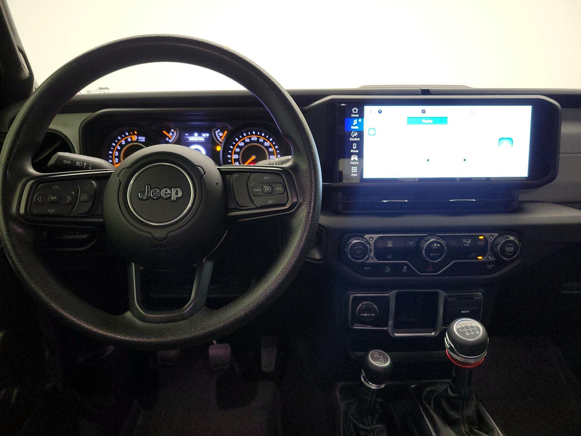 Thumbnail: 2024 Jeep Gladiator - 9