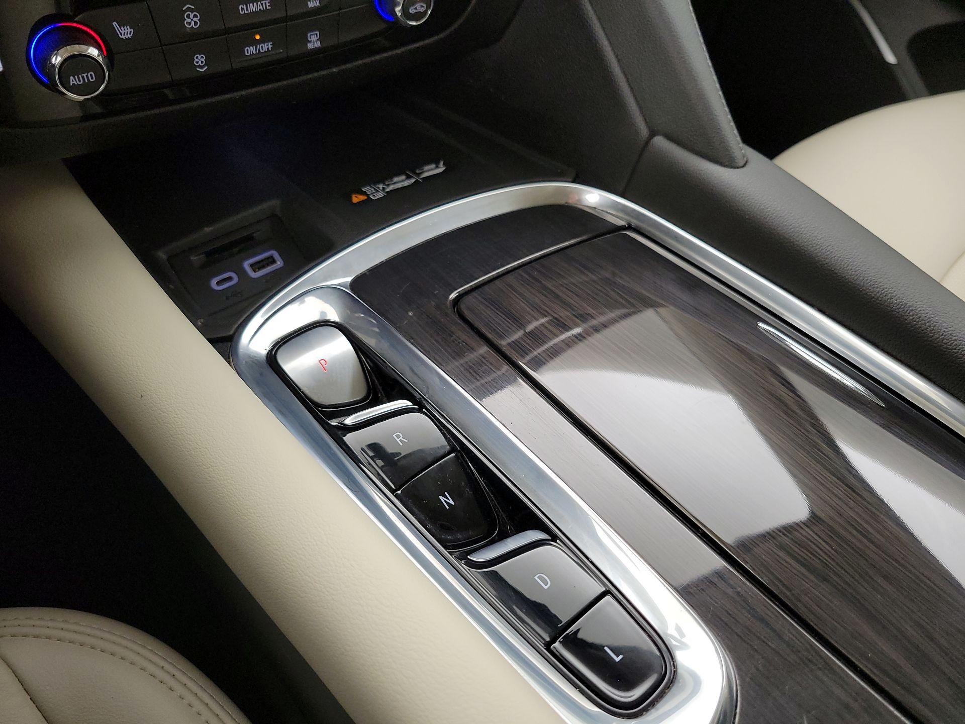 Thumbnail: 2022 Buick Enclave - 17