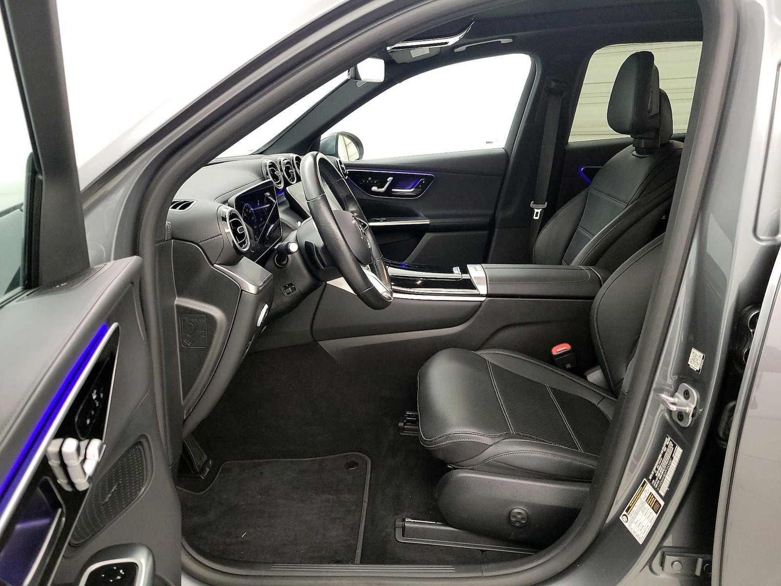 2023 Mercedes-Benz GLC GLC 300 - Photo 12