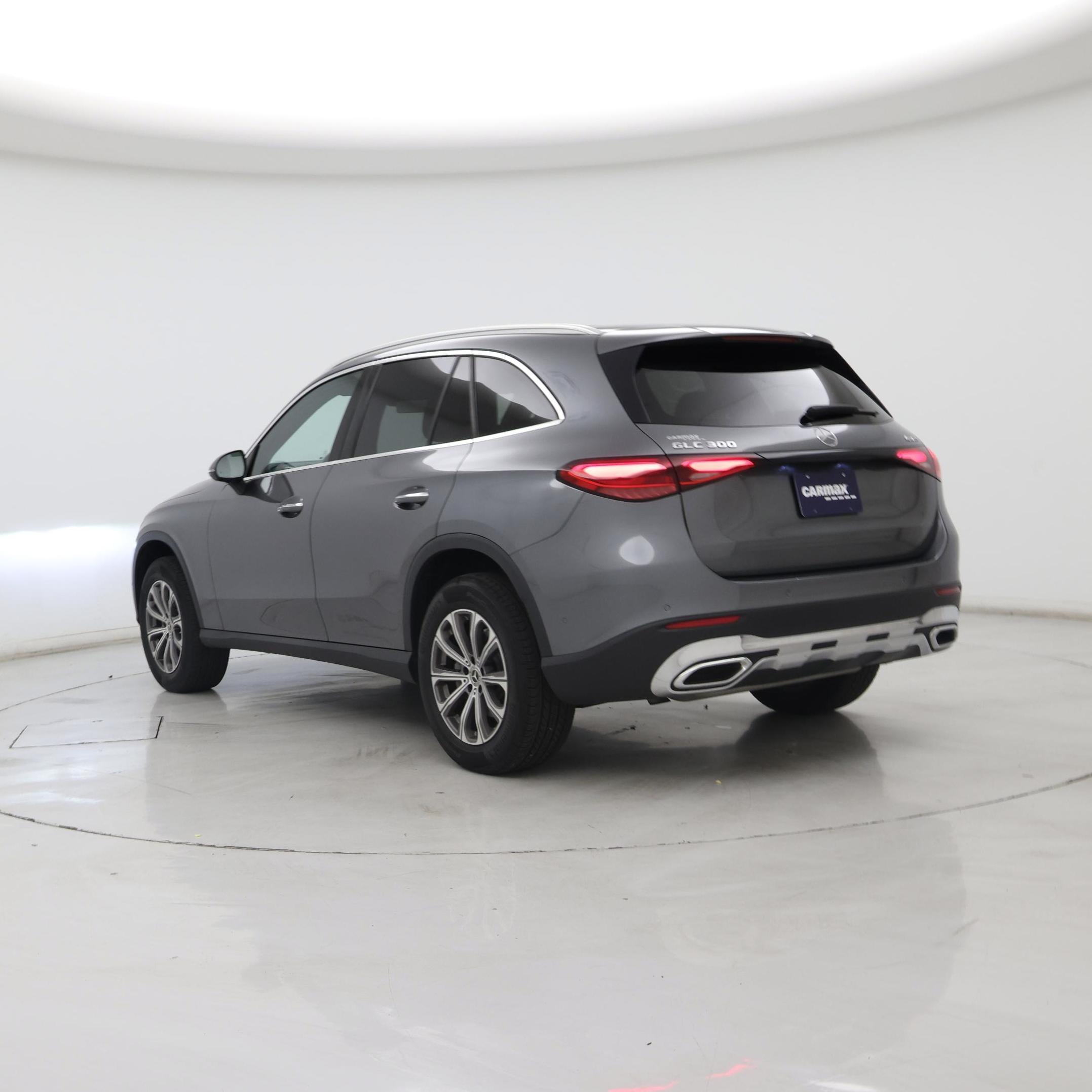 Thumbnail: 2023 Mercedes-Benz GLC - 2