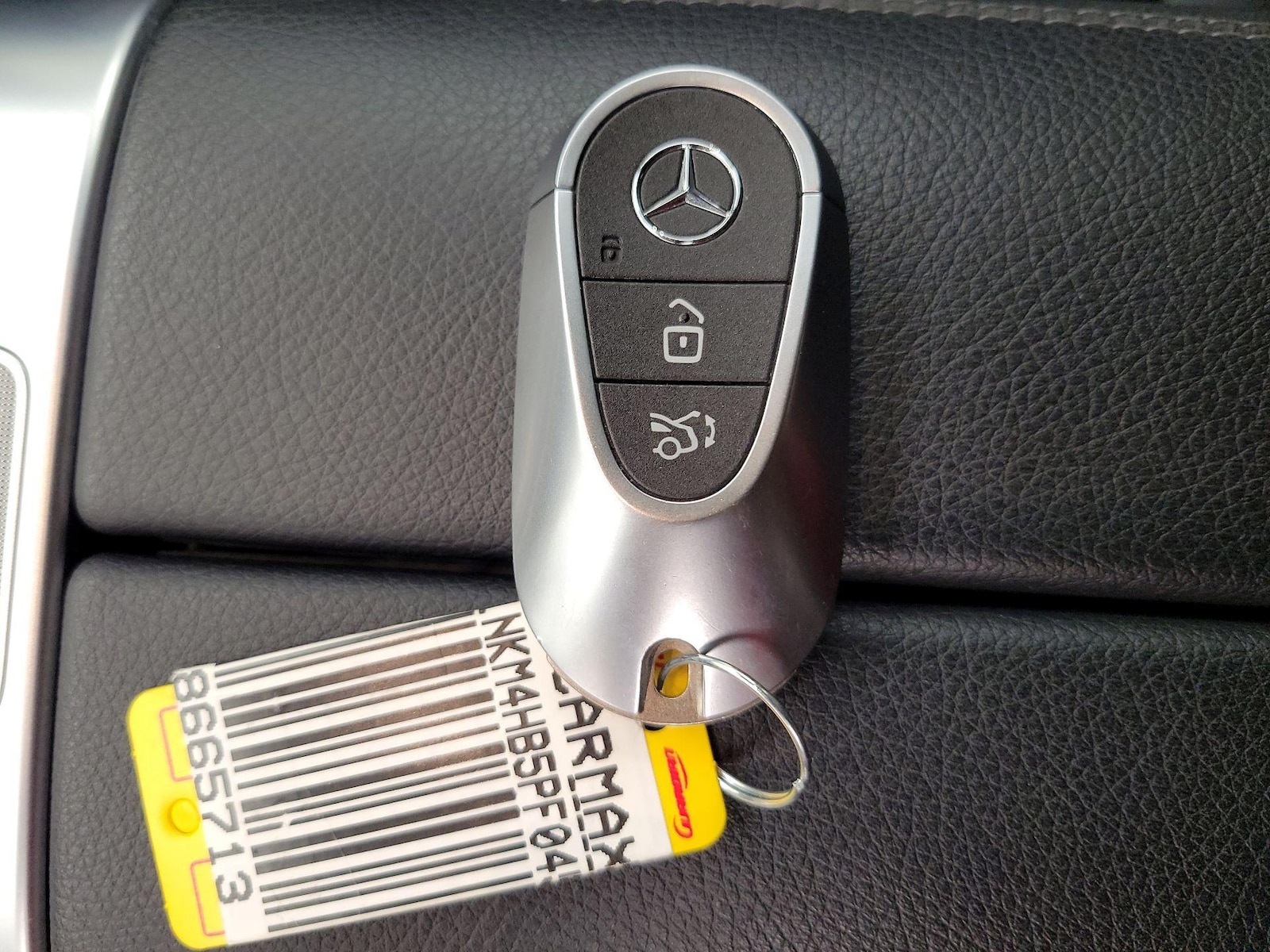 2023 Mercedes-Benz GLC GLC 300 - Photo 23