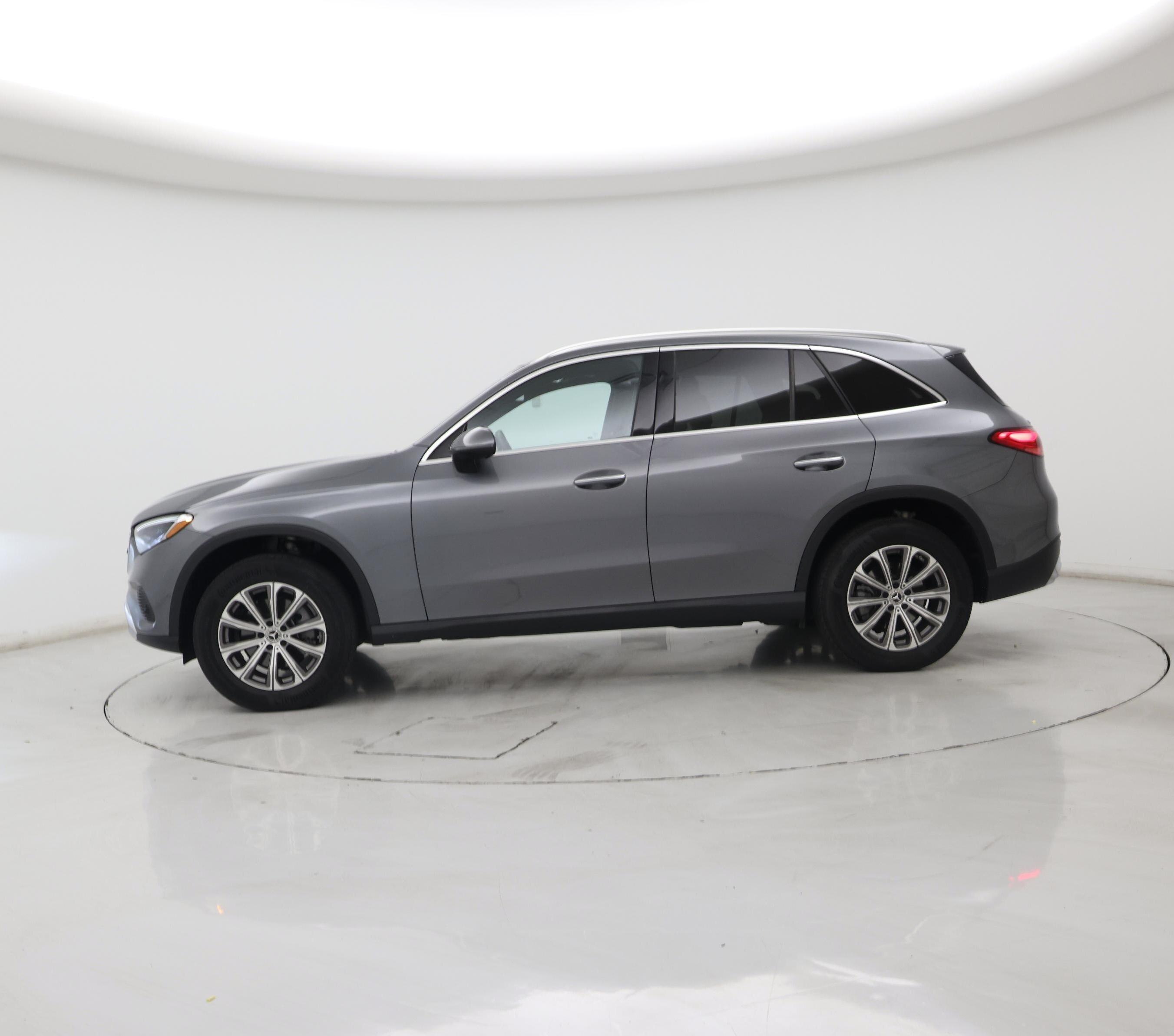 Thumbnail: 2023 Mercedes-Benz GLC - 3