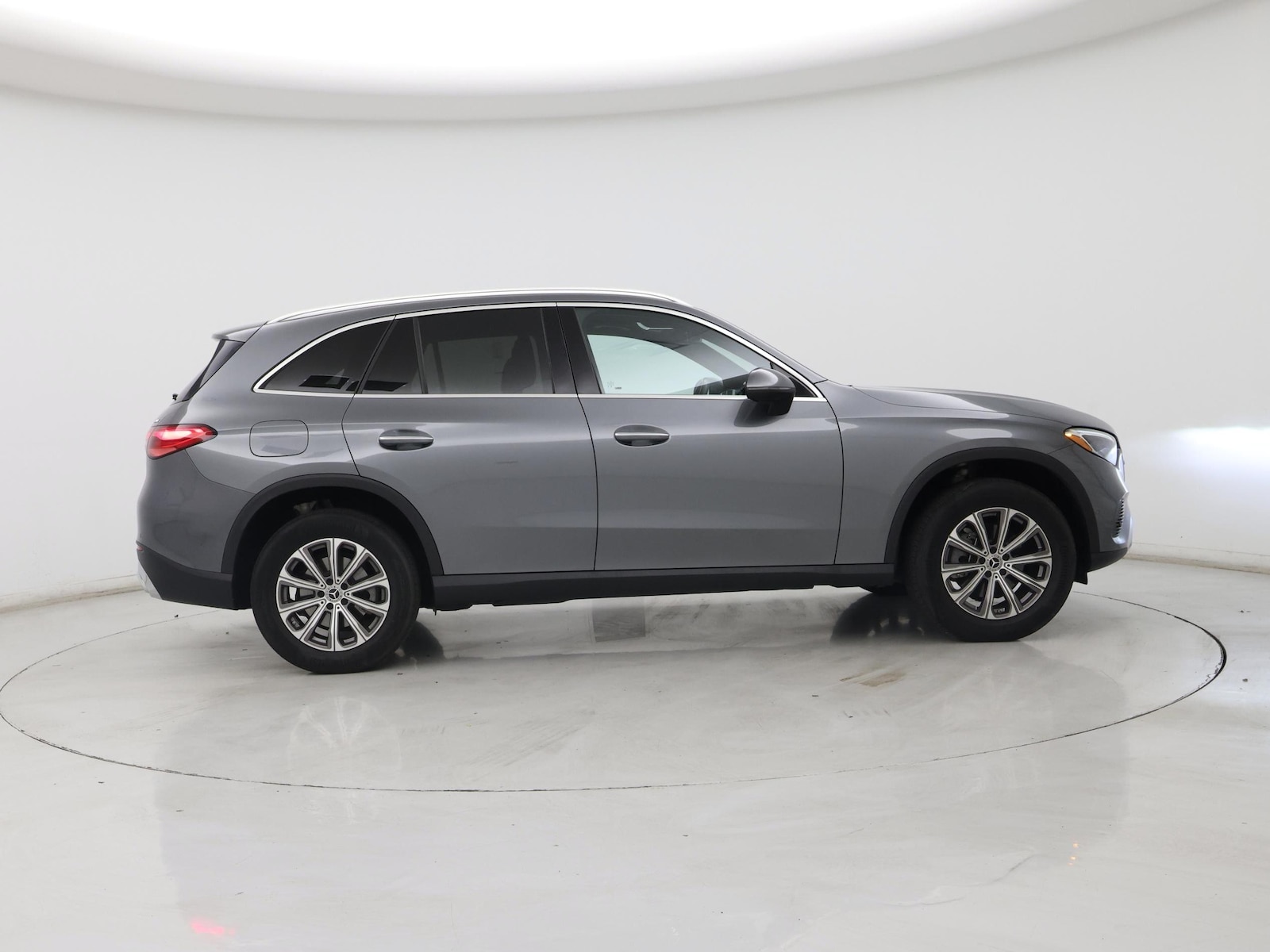 2023 Mercedes-Benz GLC GLC 300 - Photo 8