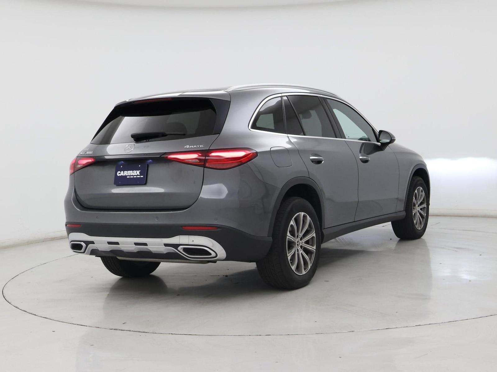 2023 Mercedes-Benz GLC GLC 300 - Photo 9