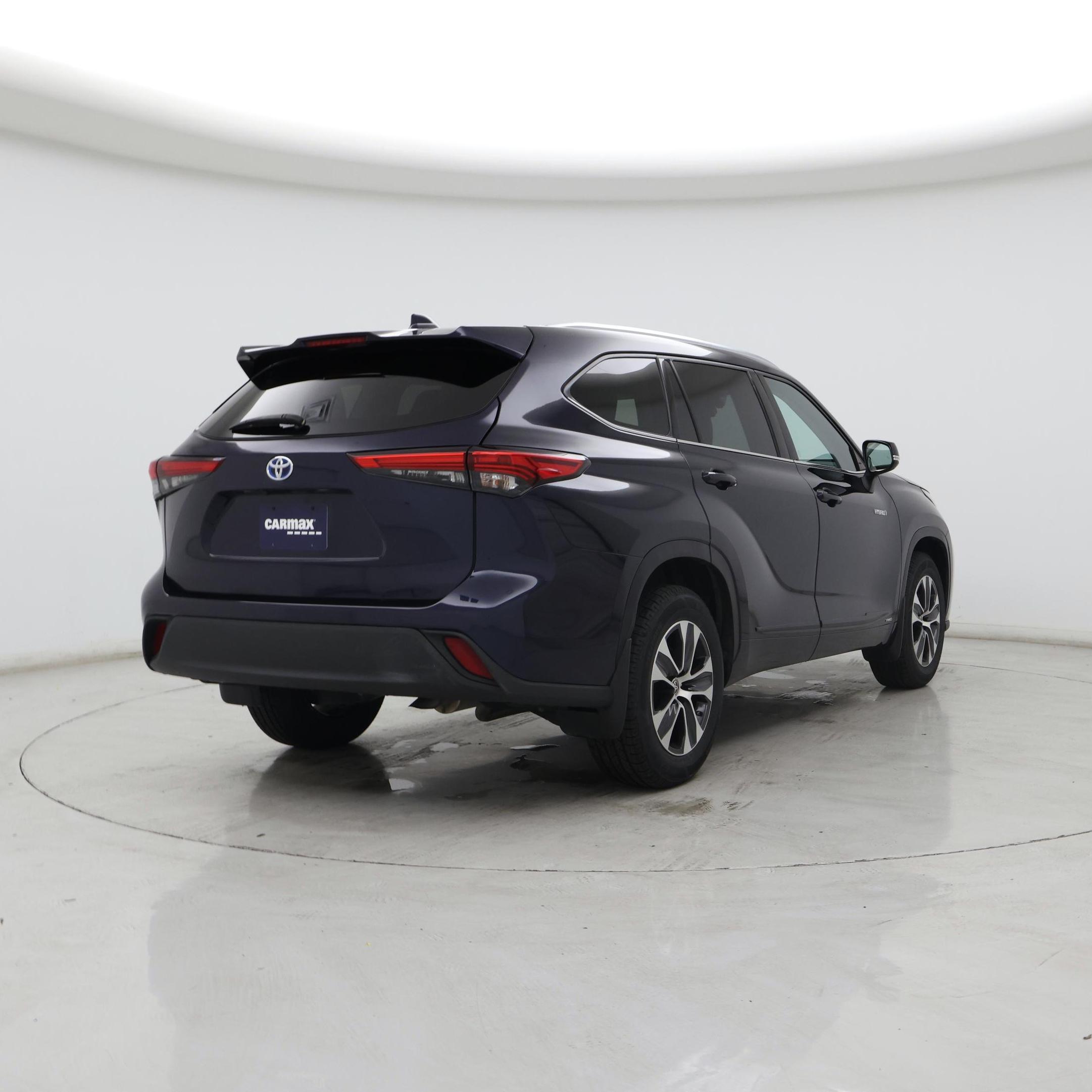 Thumbnail: 2021 Toyota Highlander - 8