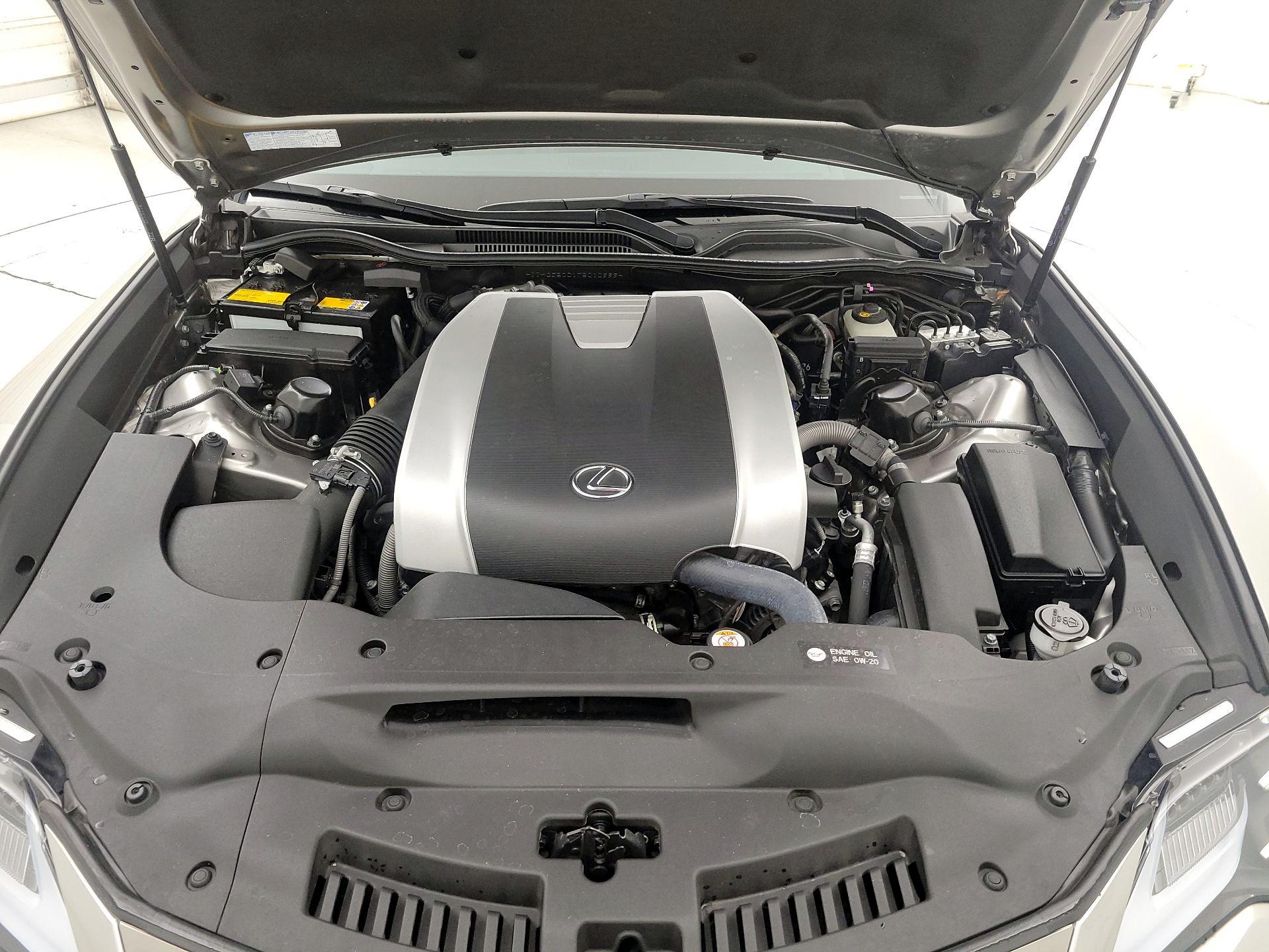 Thumbnail: 2021 Lexus RC - 19