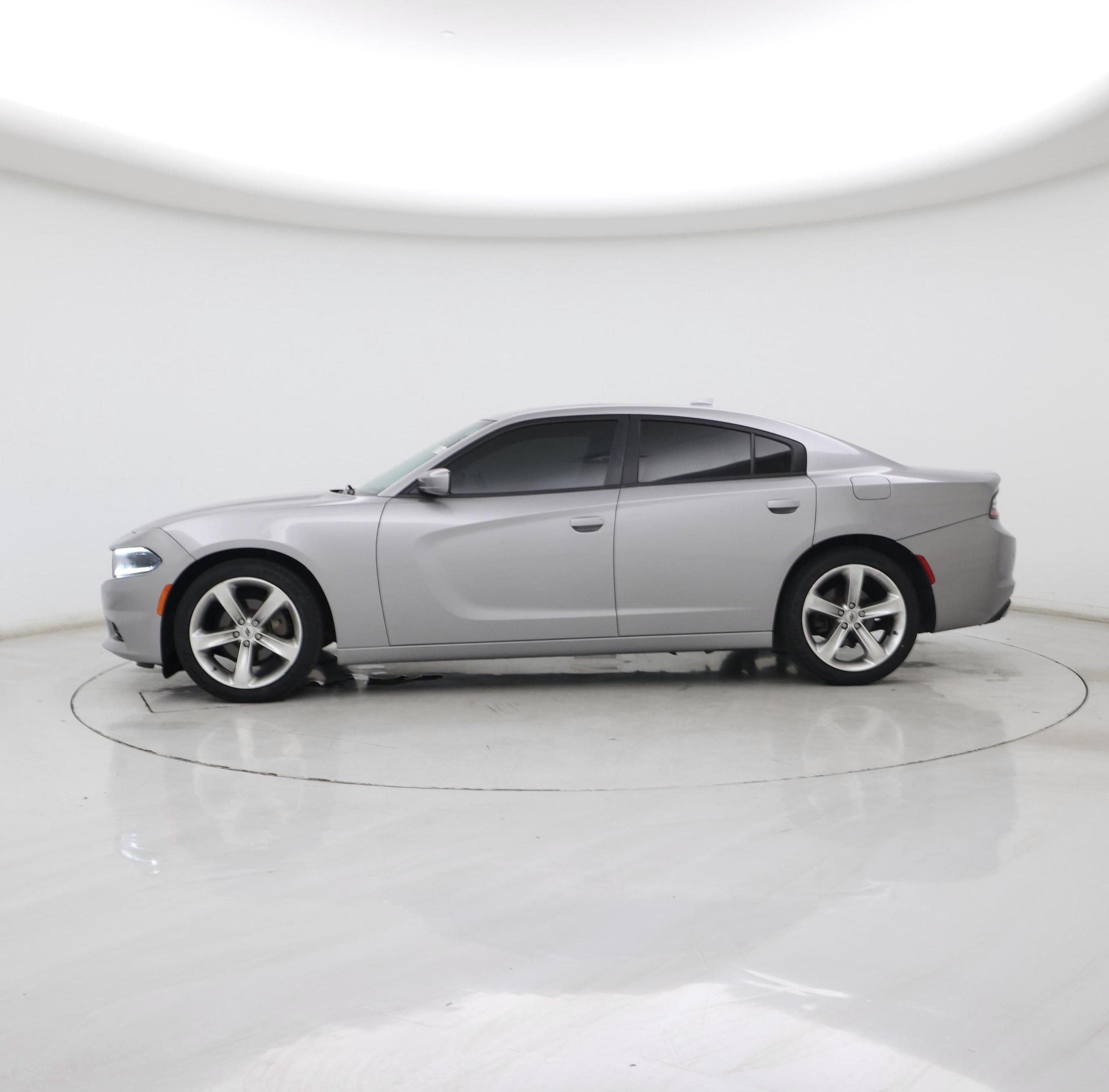 Thumbnail: 2018 Dodge Charger - 3