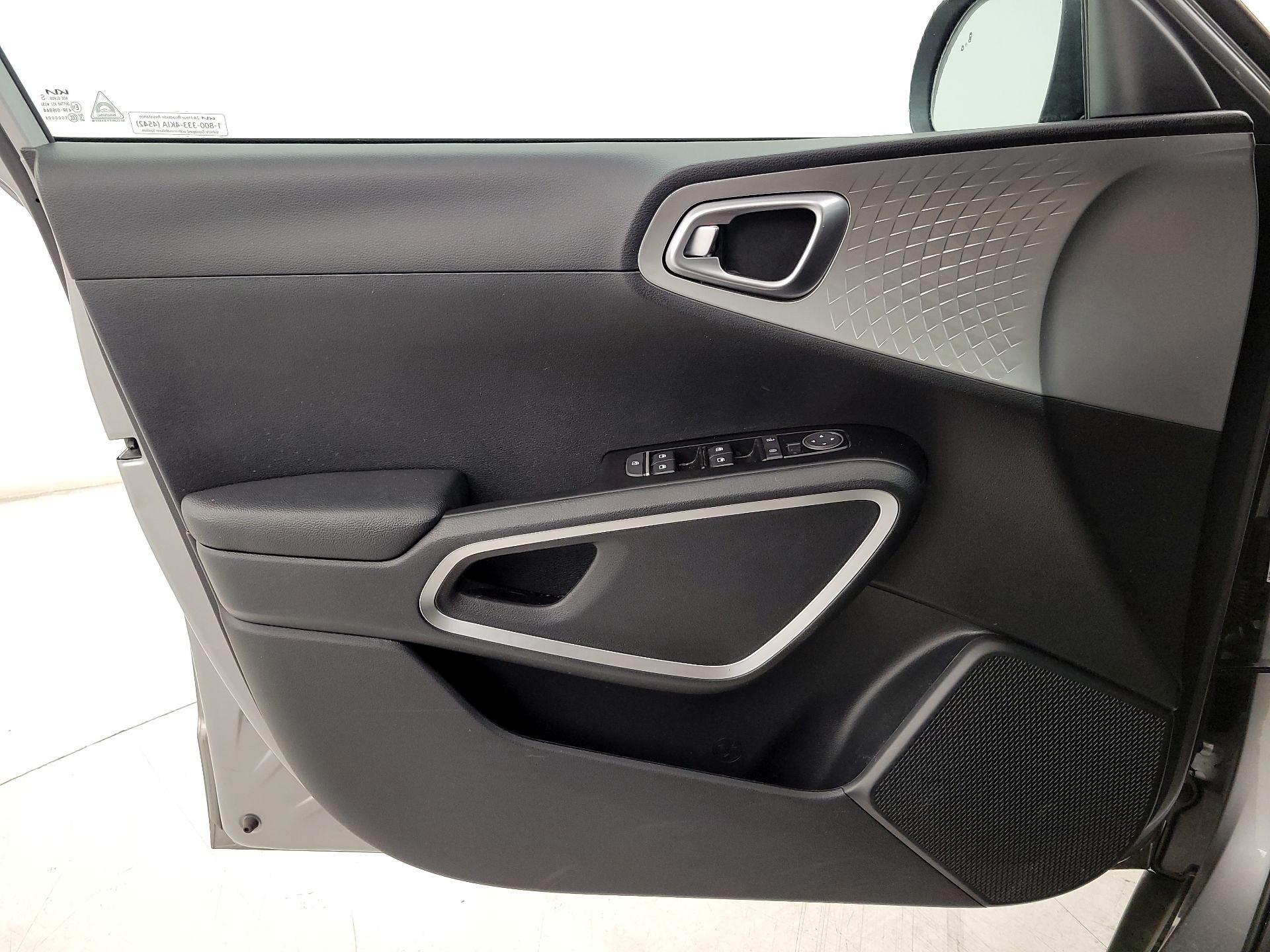 Thumbnail: 2025 Kia Soul - 12