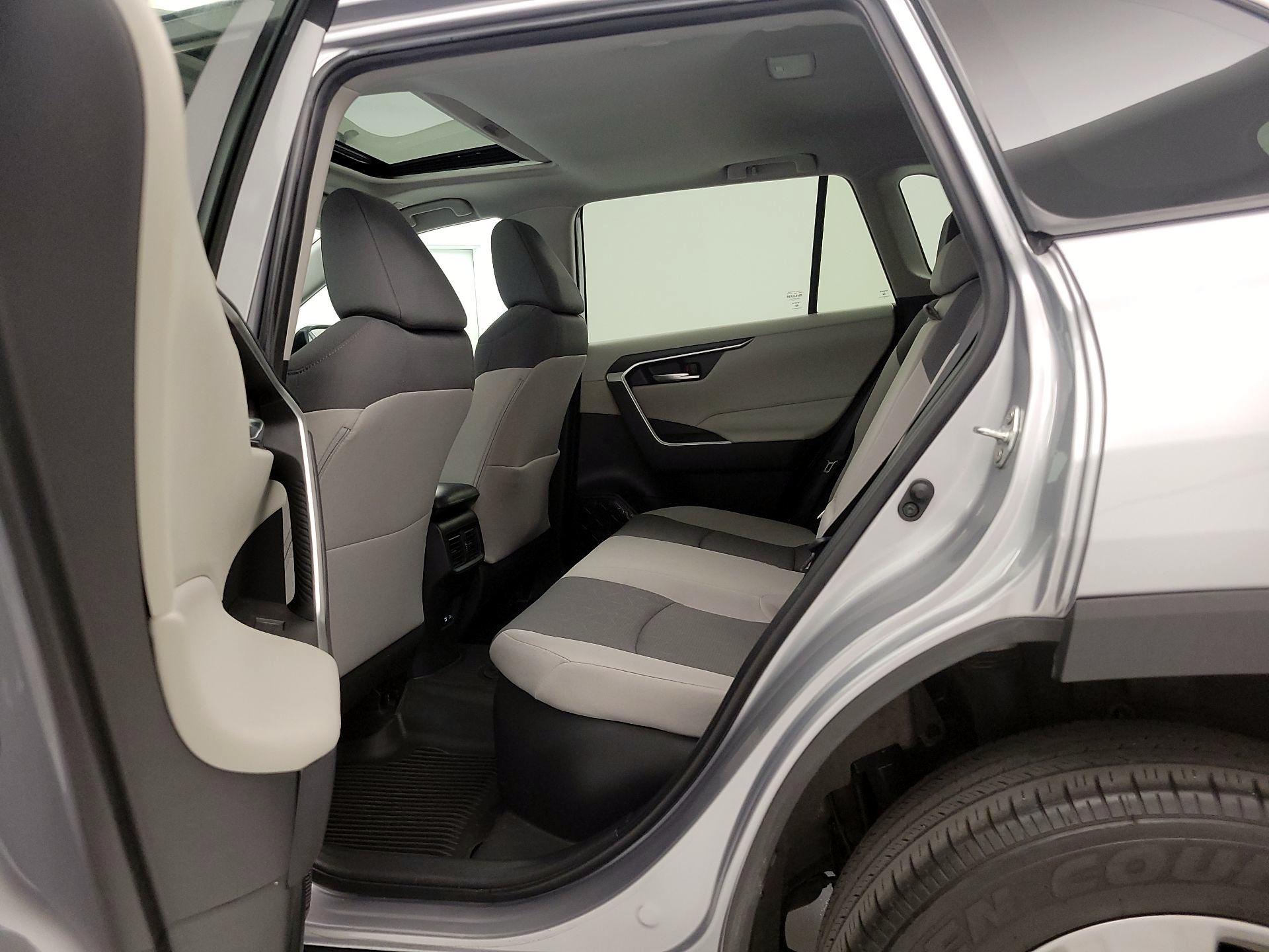 Thumbnail: 2024 Toyota RAV4 - 20