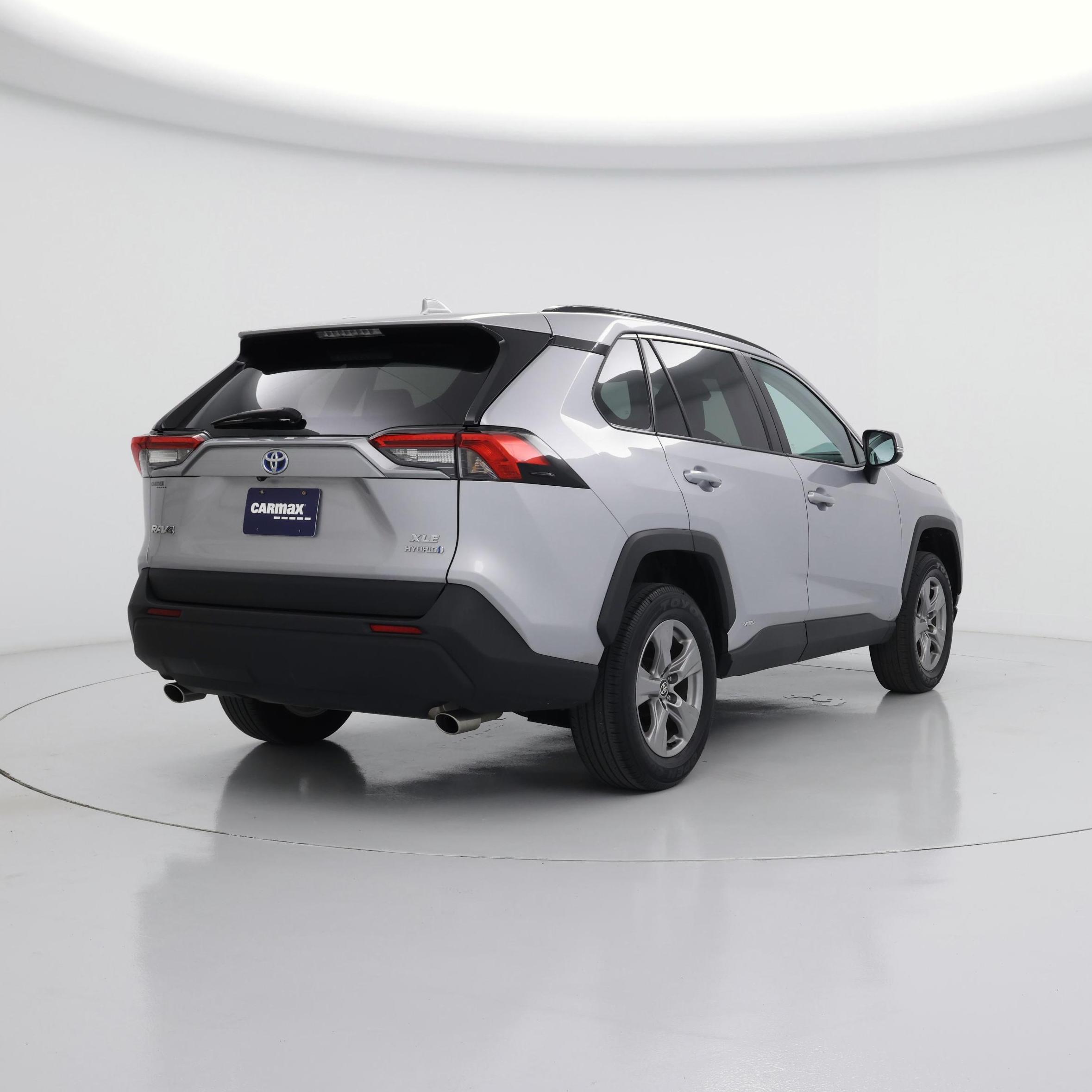Thumbnail: 2024 Toyota RAV4 - 8