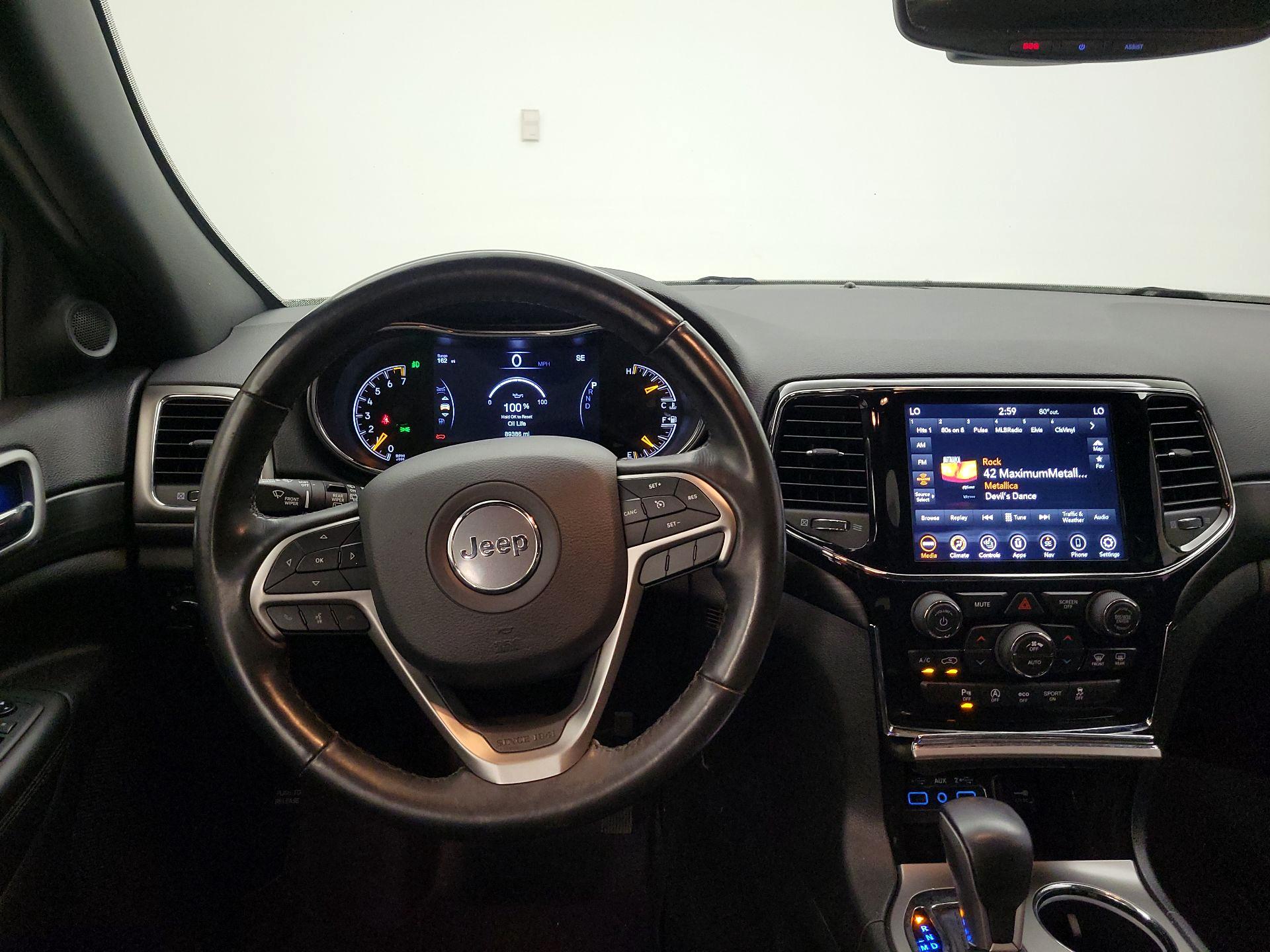 Thumbnail: 2019 Jeep Grand Cherokee - 10