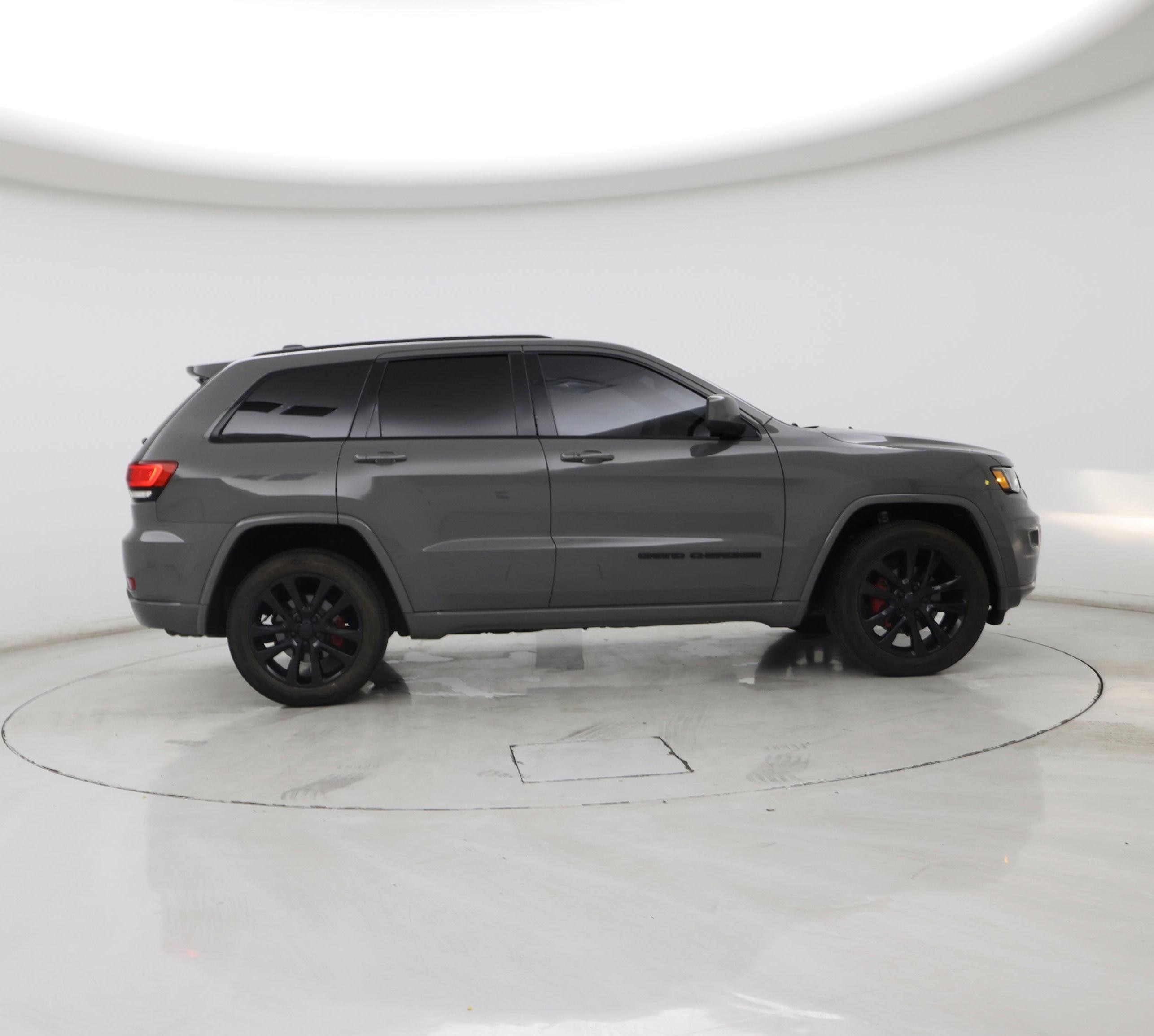Thumbnail: 2019 Jeep Grand Cherokee - 7