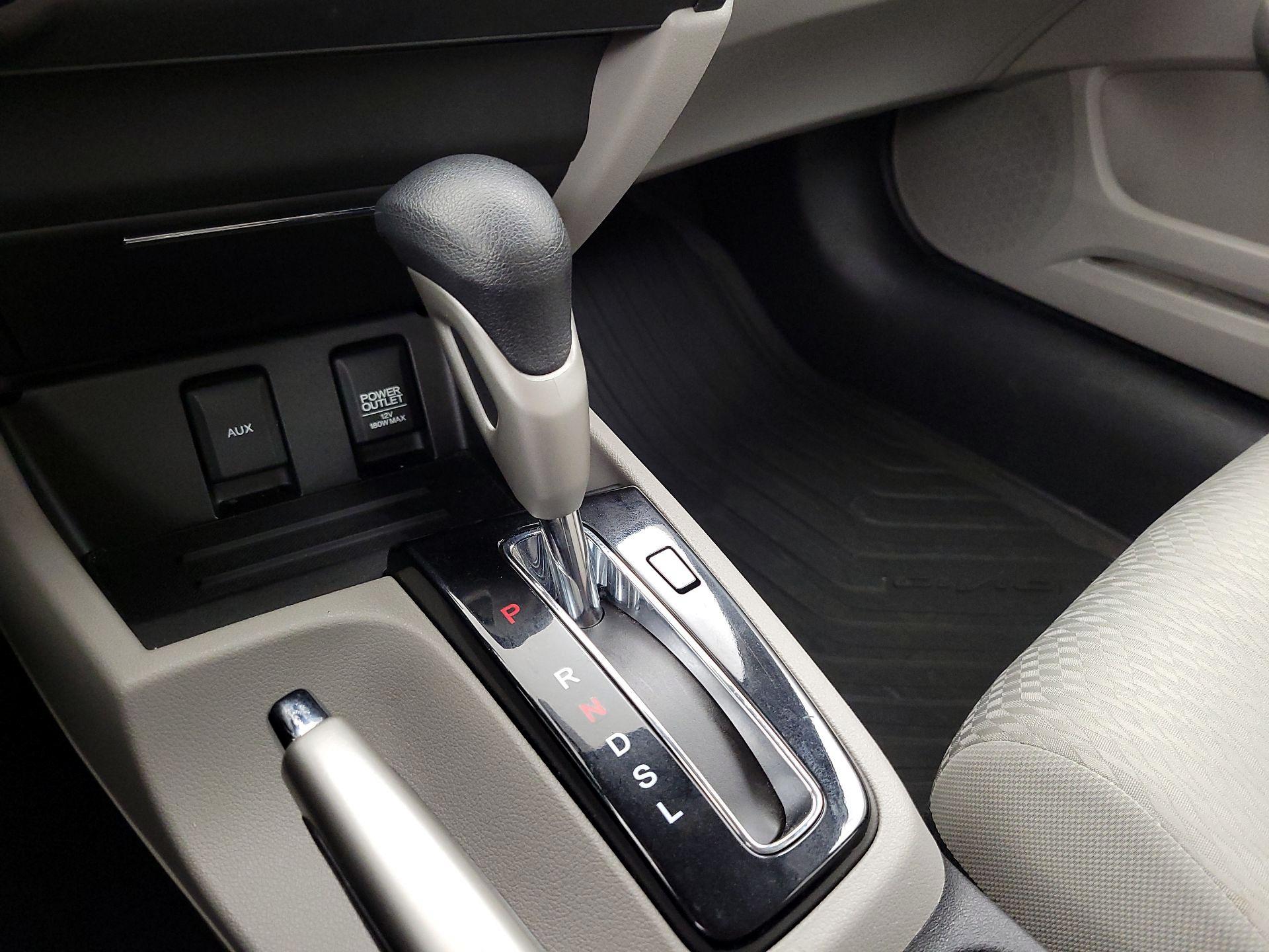Thumbnail: 2015 Honda Civic - 17