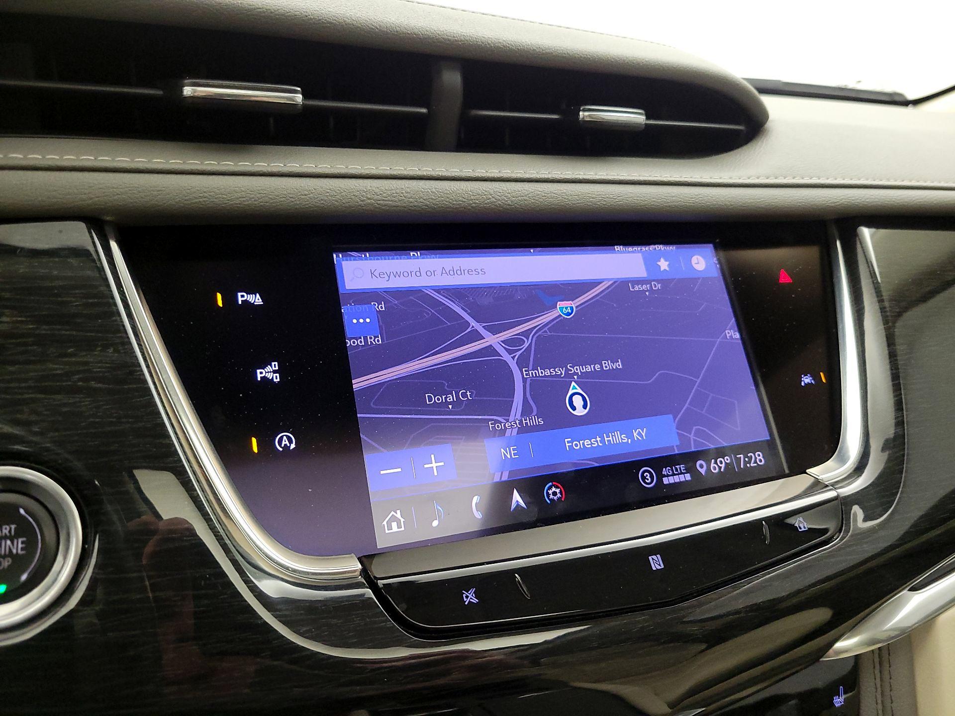 Thumbnail: 2020 Cadillac XT6 - 14