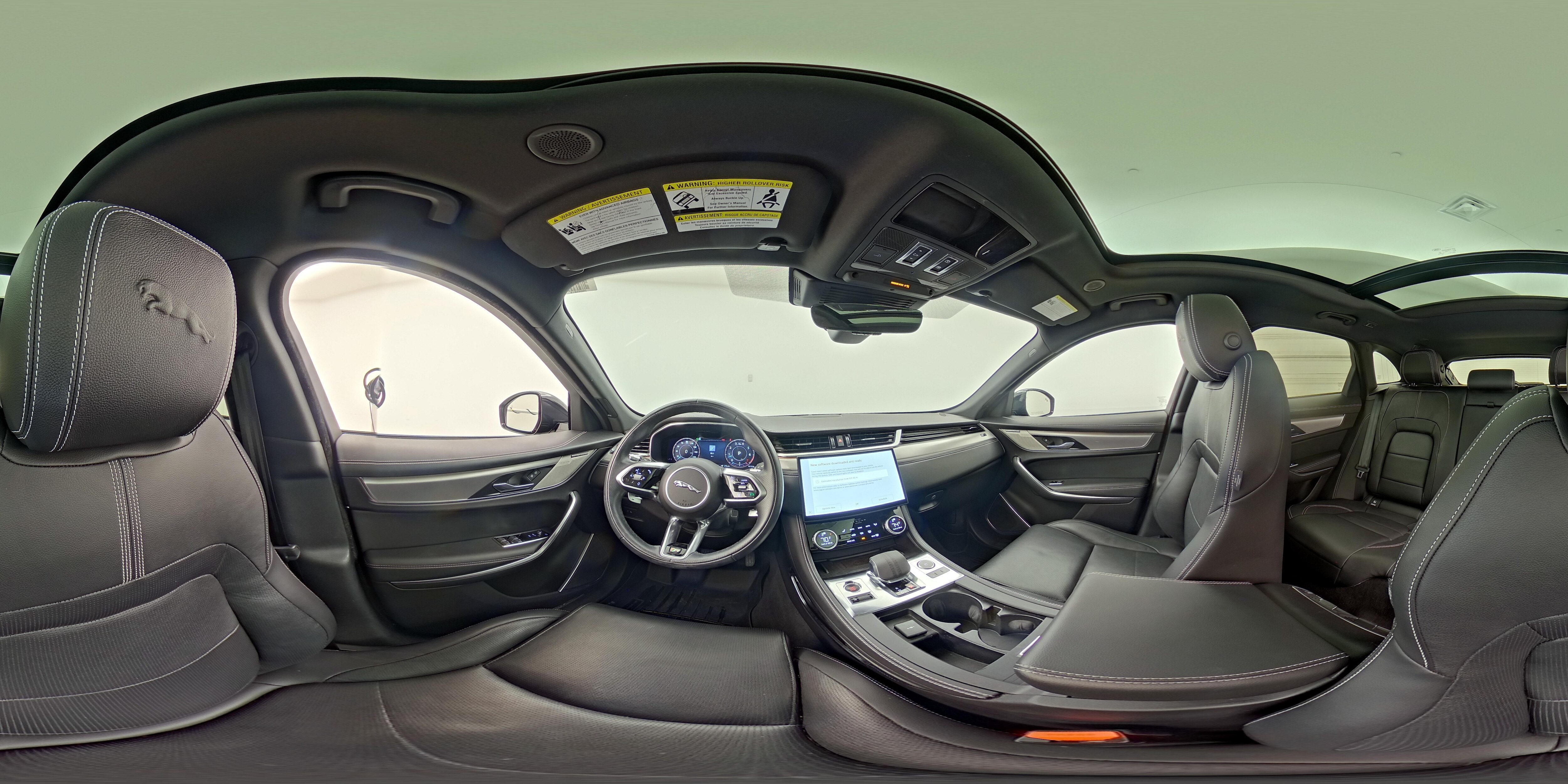 2021 Jaguar F-Pace R-Dynamic S - Photo 25
