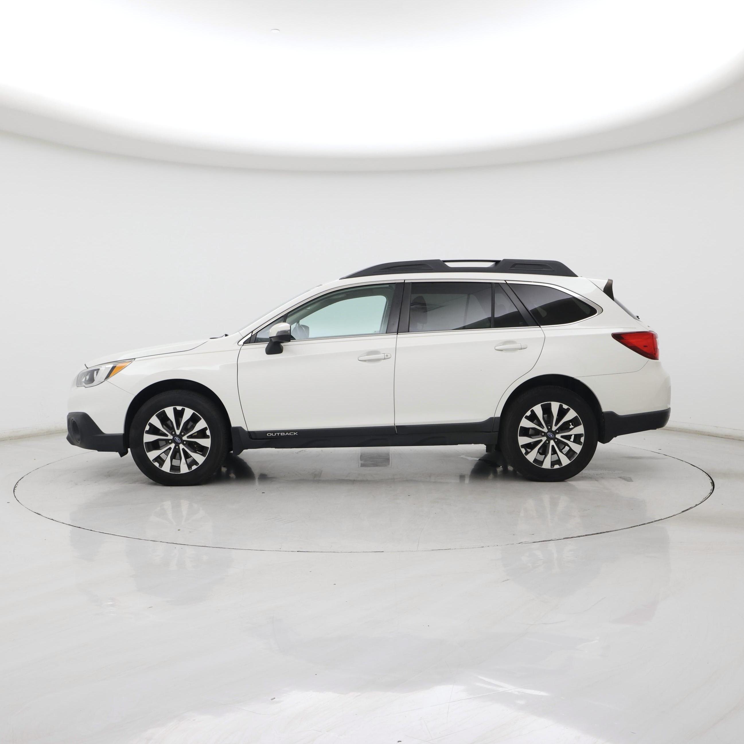 Thumbnail: 2017 Subaru Outback - 3