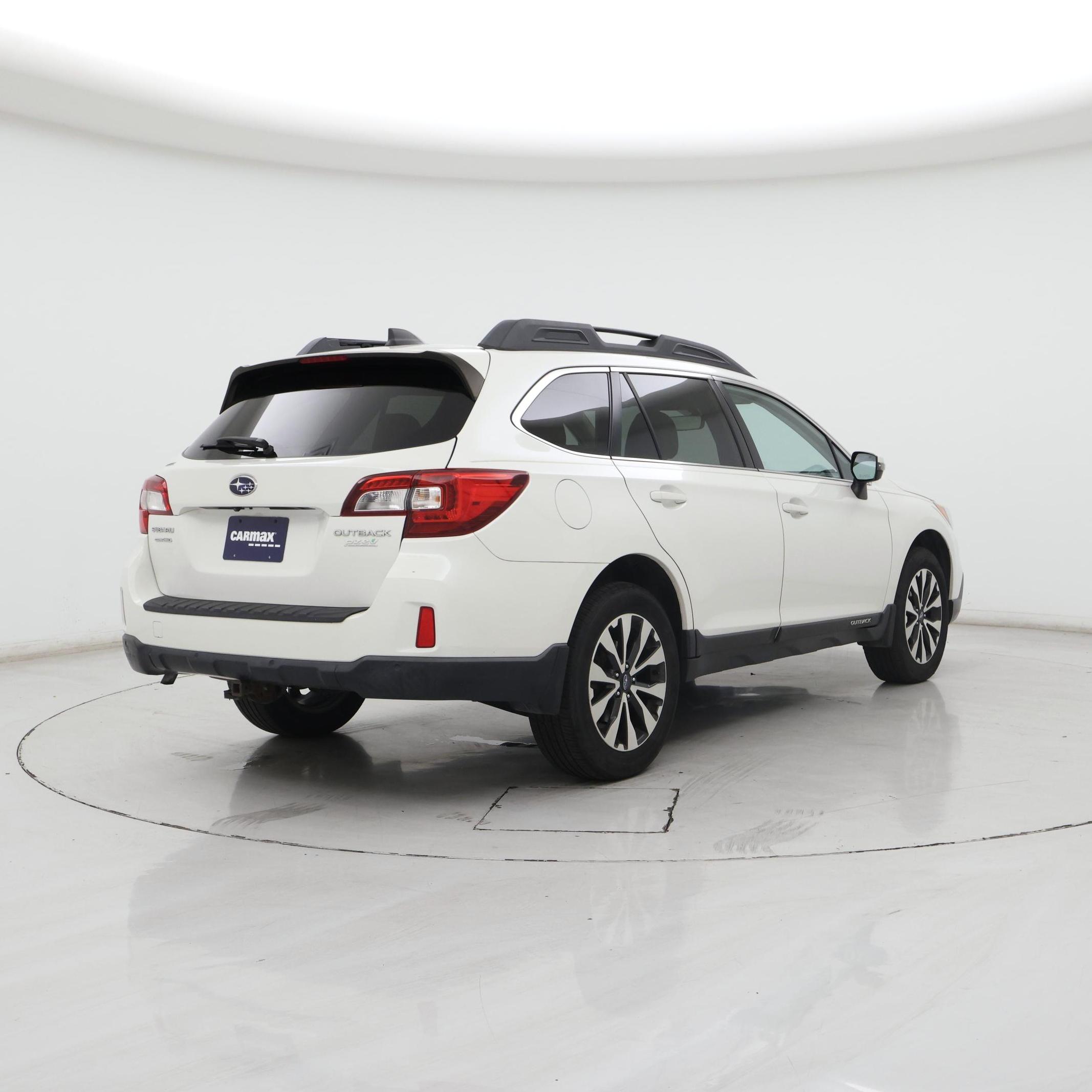 Thumbnail: 2017 Subaru Outback - 8