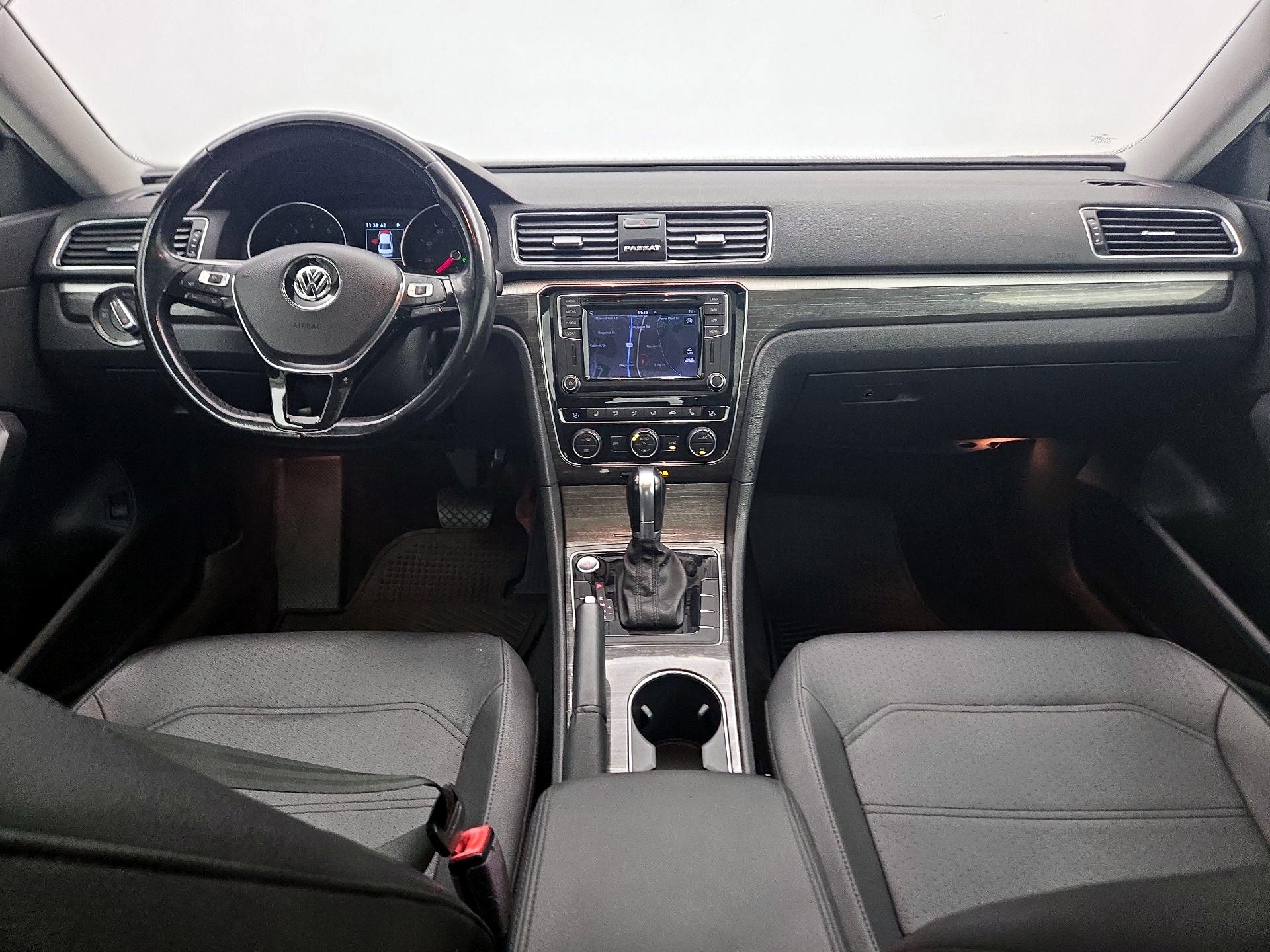 Silver 2018 Volkswagen Passat Sedan Front-Wheel Drive Automatic