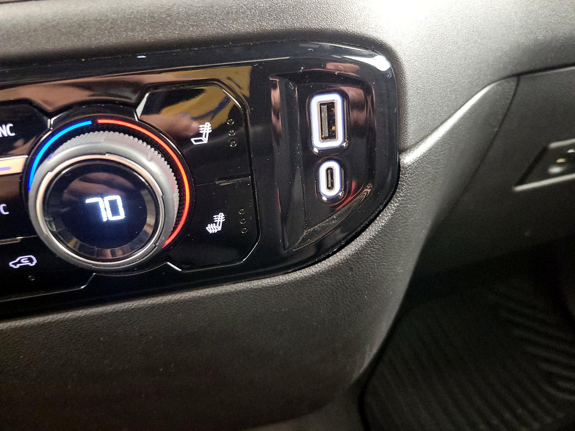 Thumbnail: 2024 Chevrolet Silverado 1500 - 18