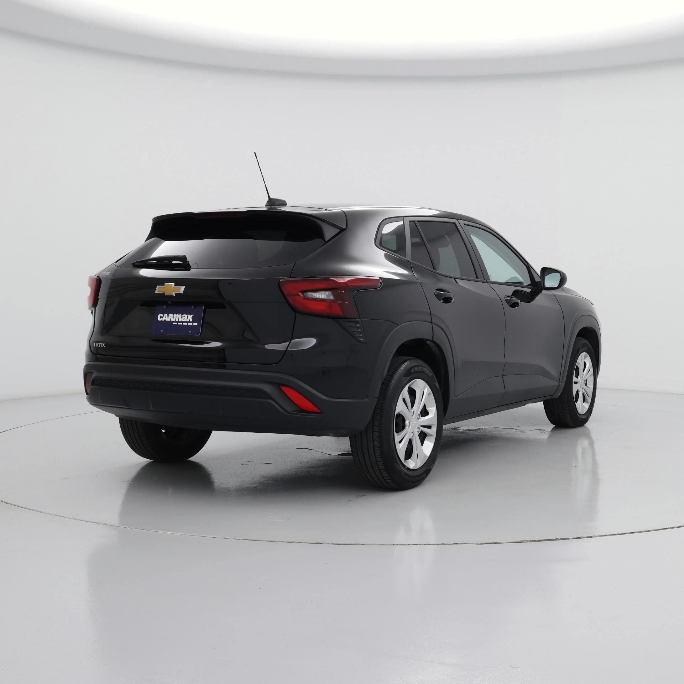 Thumbnail: 2025 Chevrolet Trax - 8