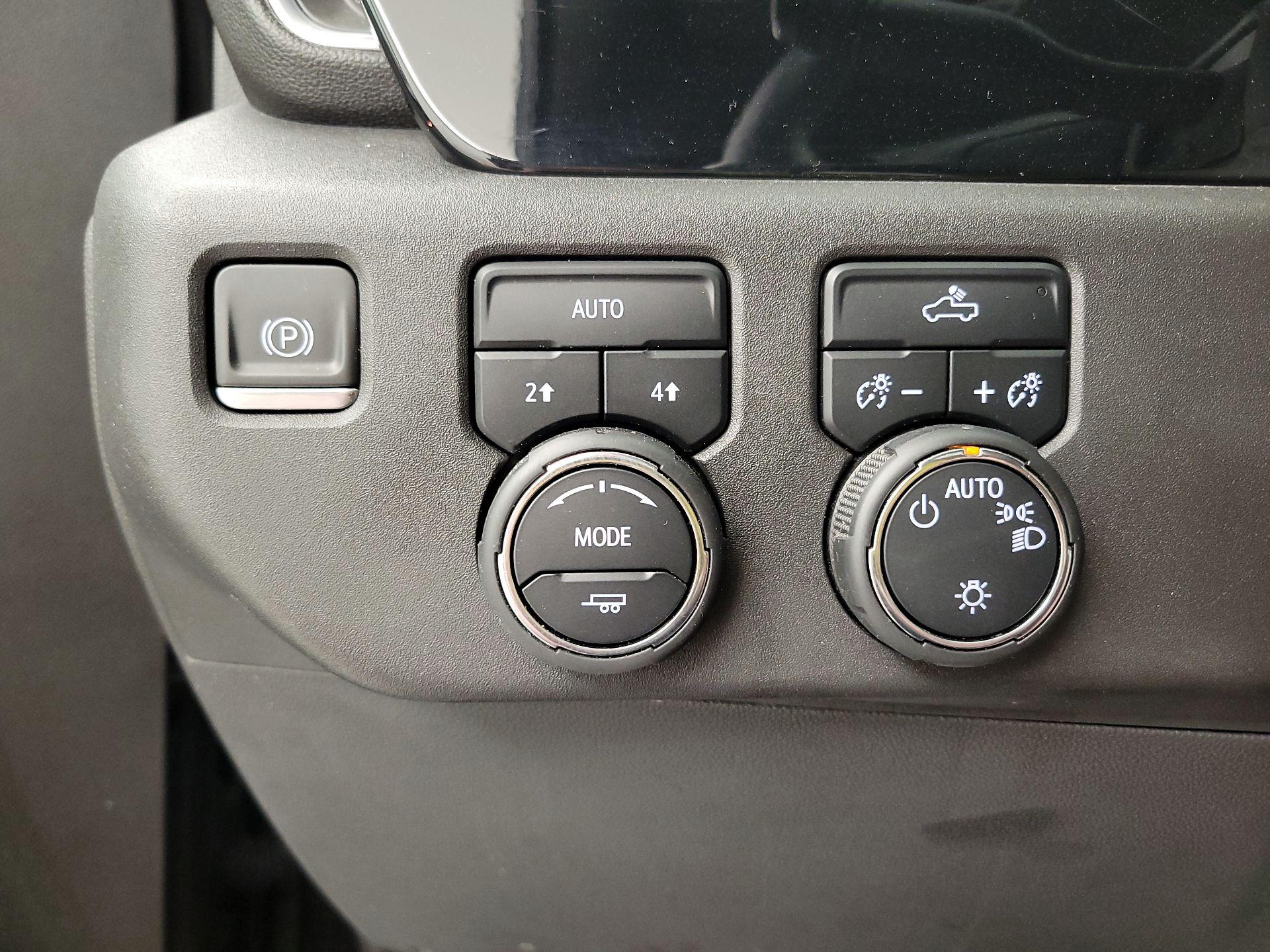 Thumbnail: 2024 Chevrolet Silverado 1500 - 13