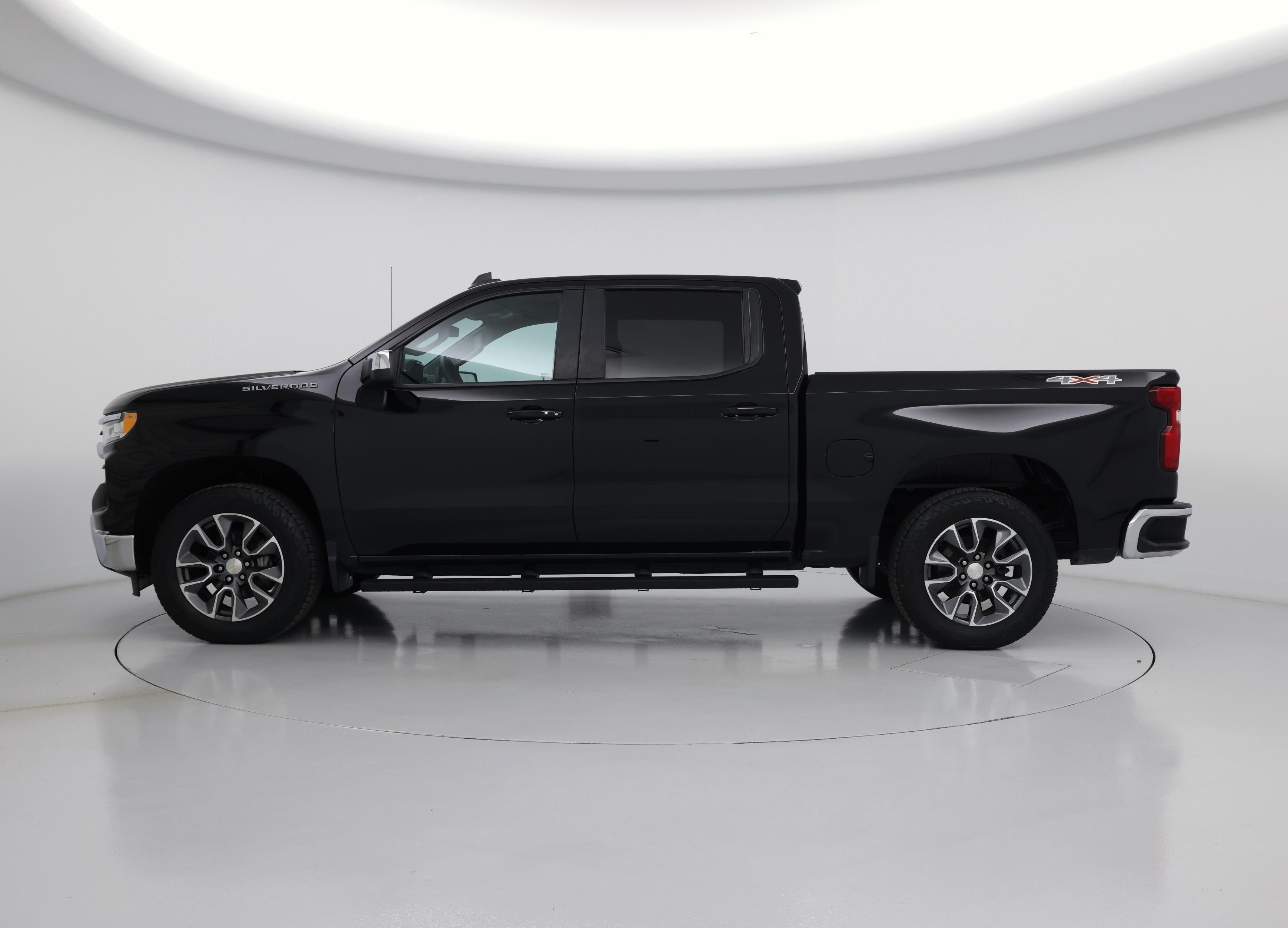 Thumbnail: 2024 Chevrolet Silverado 1500 - 3