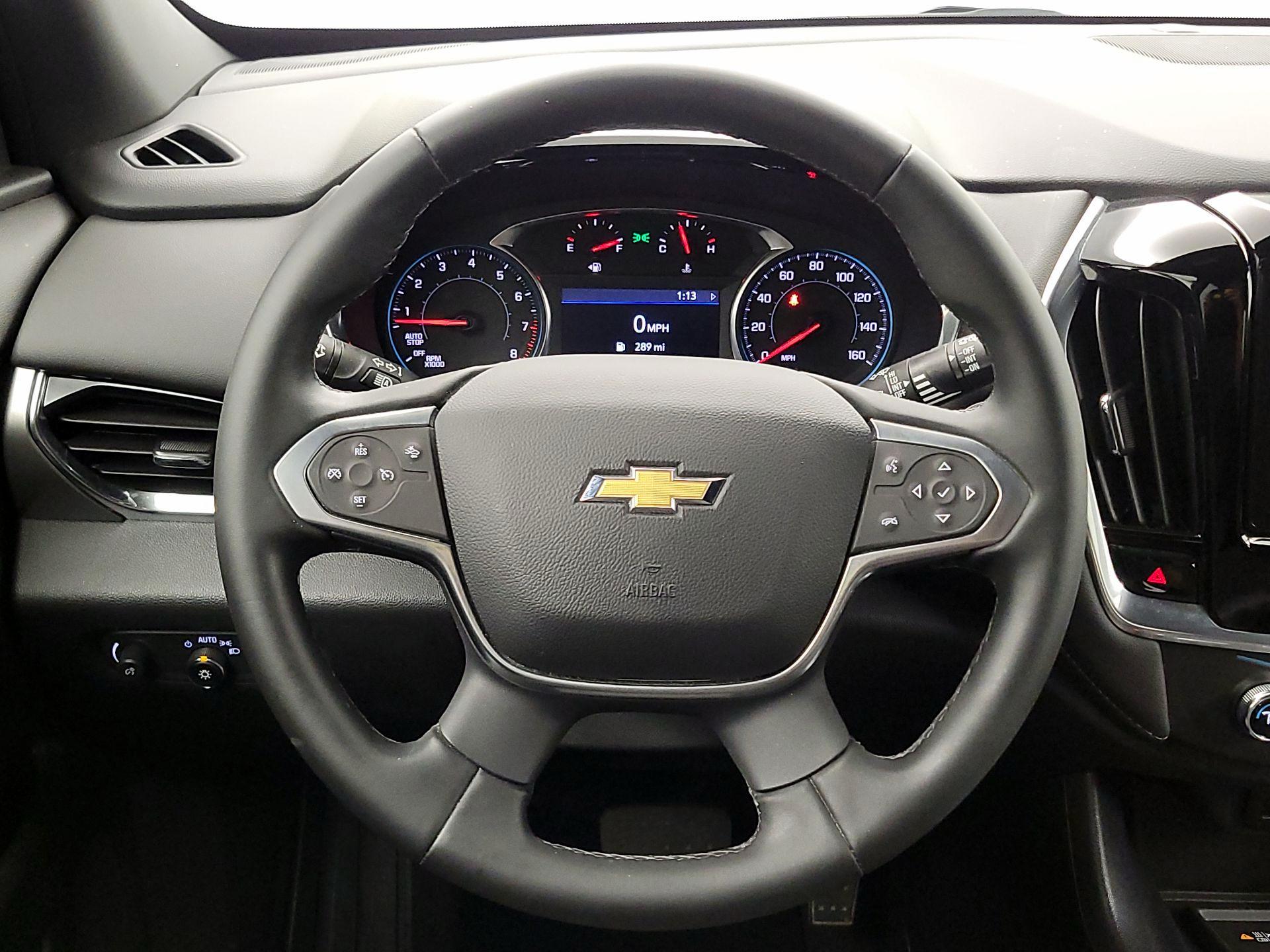 Thumbnail: 2023 Chevrolet Traverse - 10