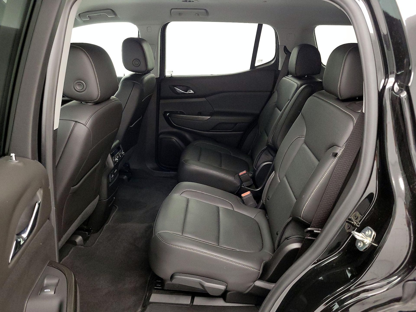 2023 GMC Acadia SLT - Photo 21