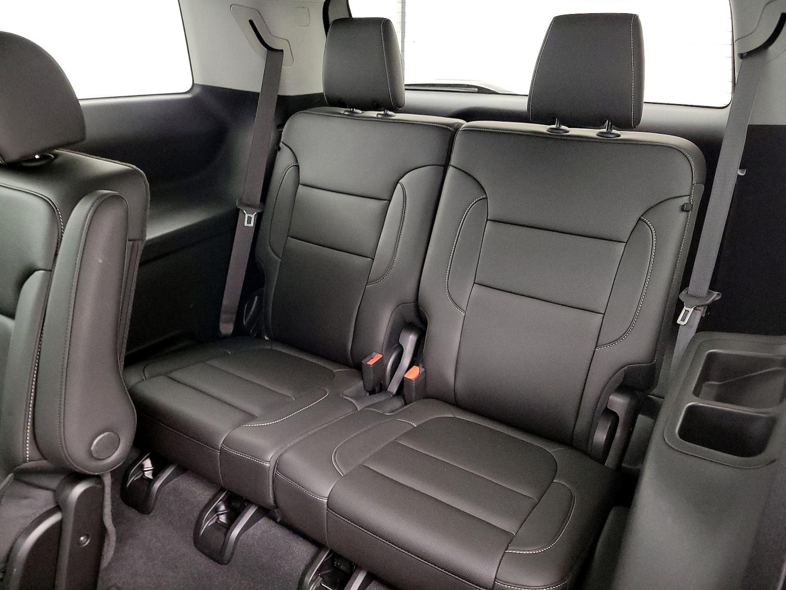 2023 GMC Acadia SLT - Photo 22