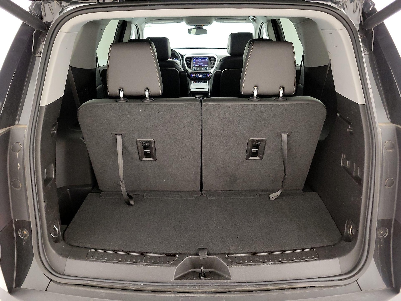 2023 GMC Acadia SLT - Photo 23