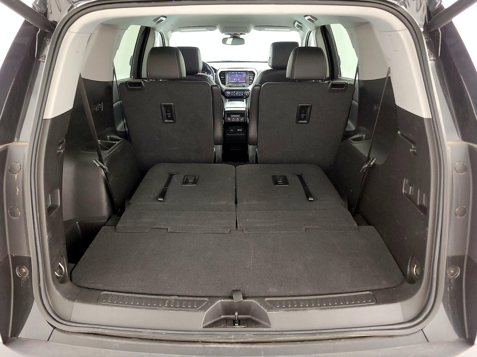 2023 GMC Acadia SLT - Photo 24