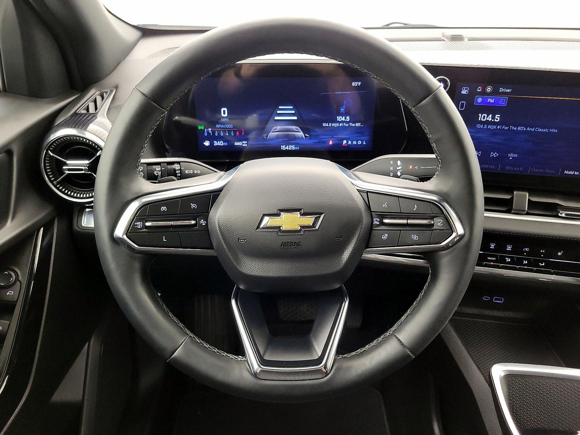 Thumbnail: 2025 Chevrolet Equinox - 10