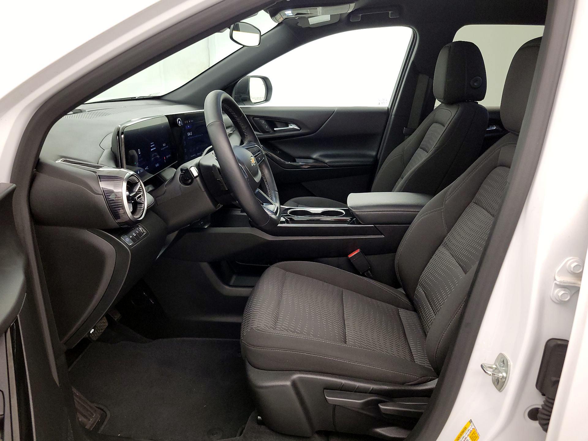 Thumbnail: 2025 Chevrolet Equinox - 11