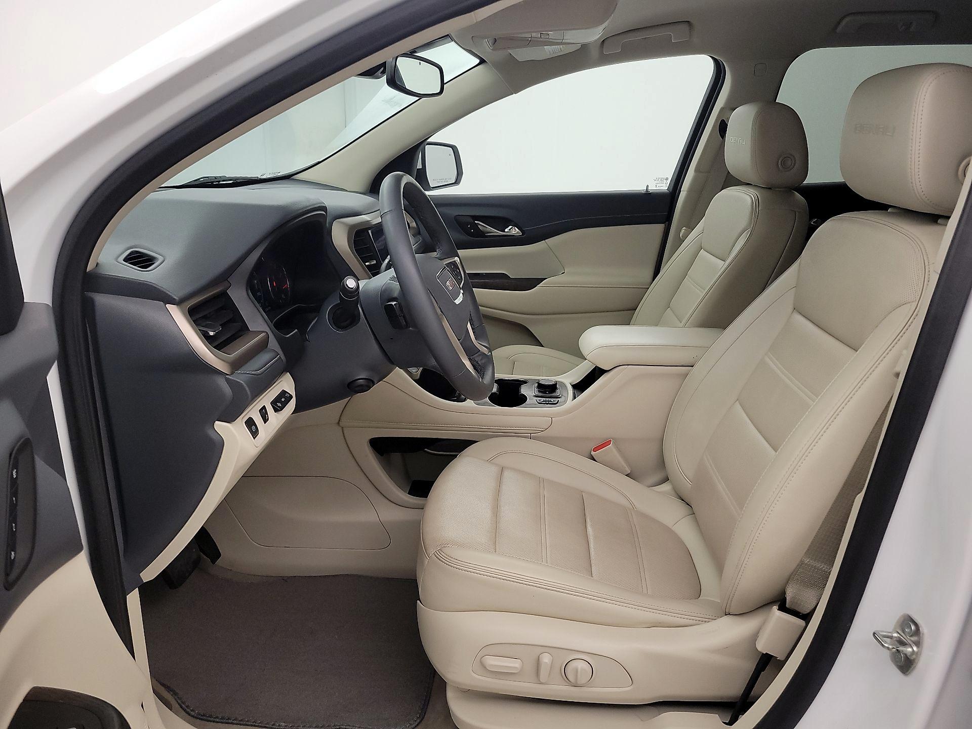 Thumbnail: 2023 GMC Acadia - 11