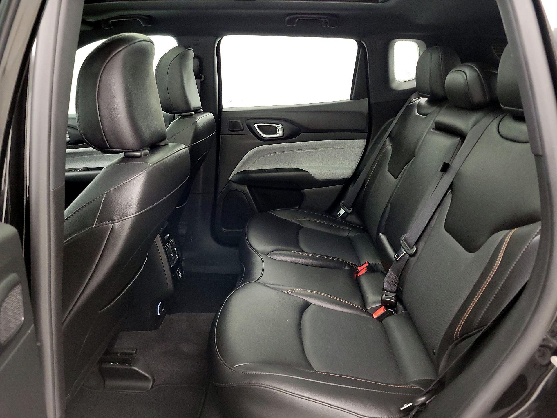 Thumbnail: 2023 Jeep Compass - 20