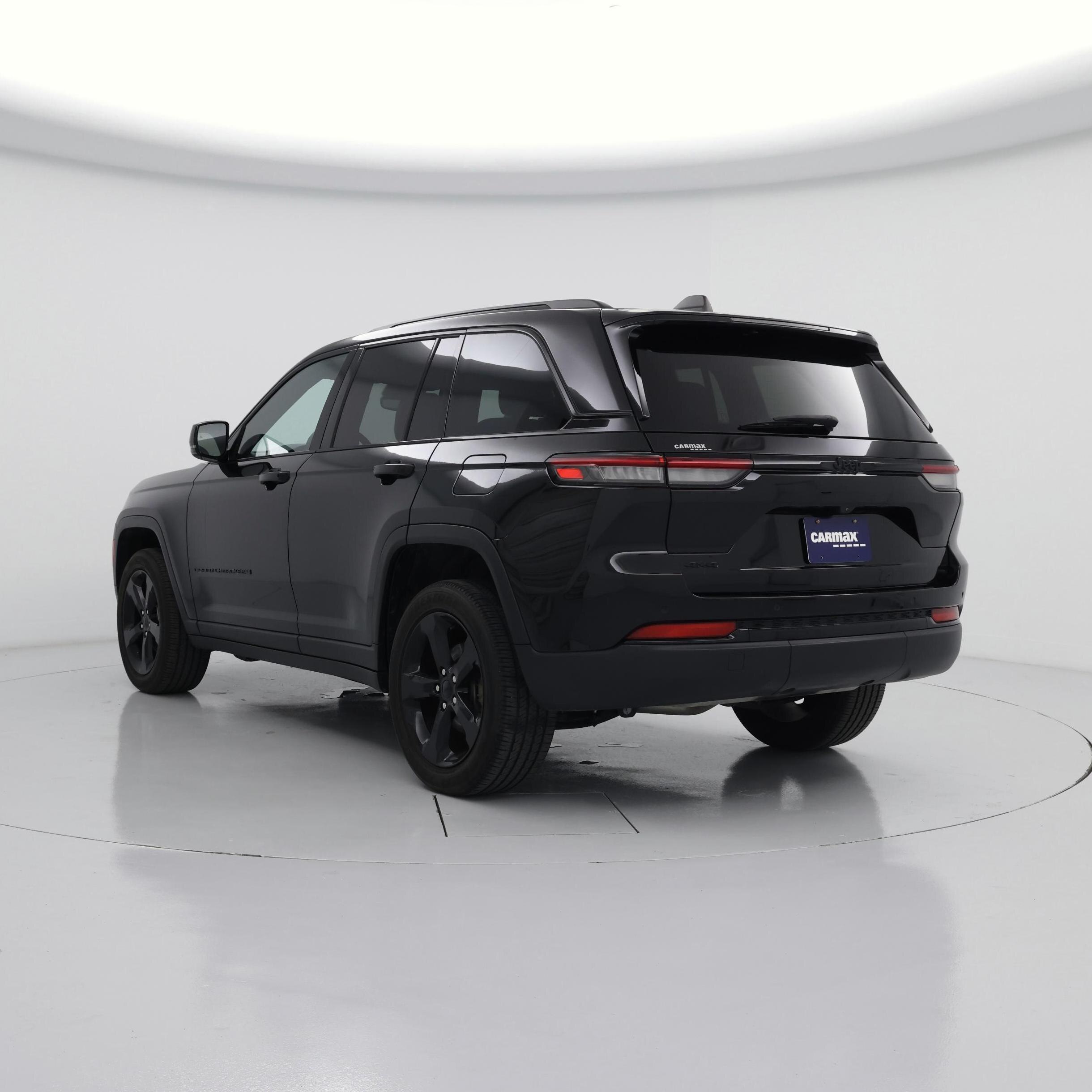 Thumbnail: 2023 Jeep Grand Cherokee - 2