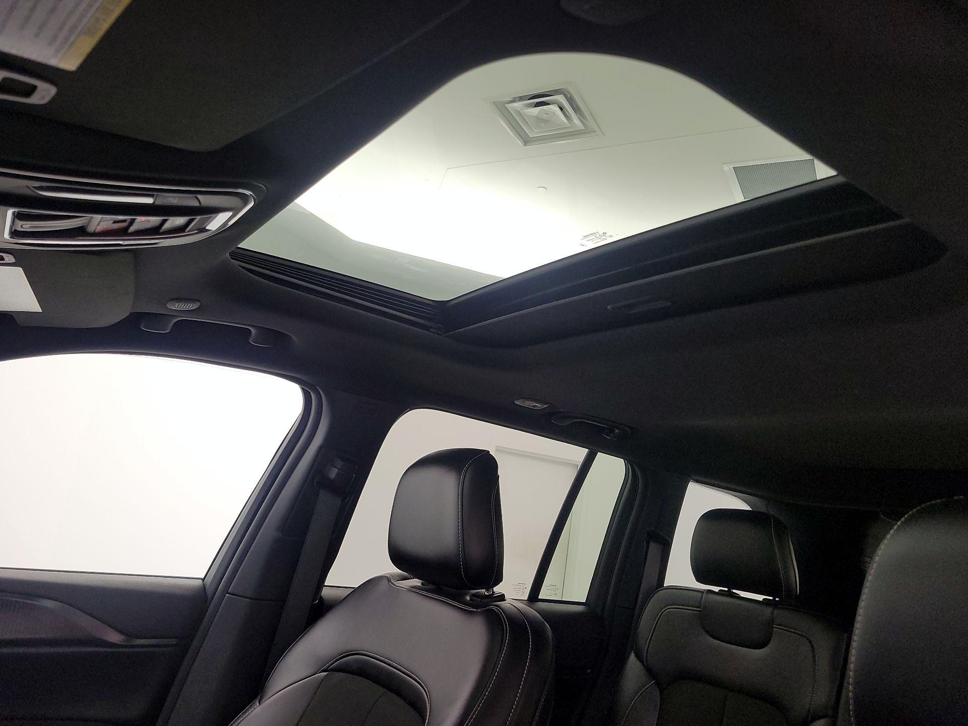 Thumbnail: 2023 Jeep Grand Cherokee - 19