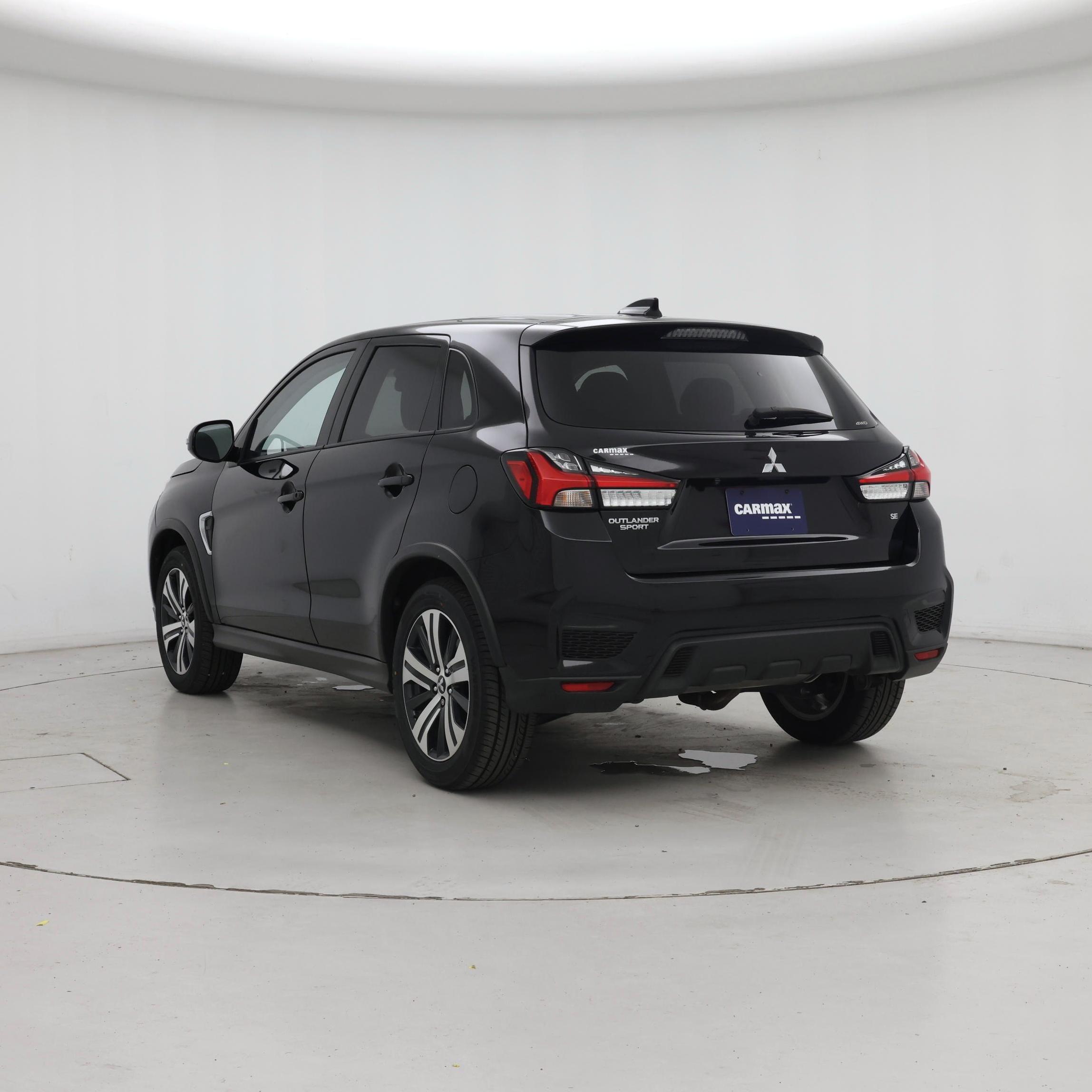 Thumbnail: 2023 Mitsubishi Outlander Sport - 2