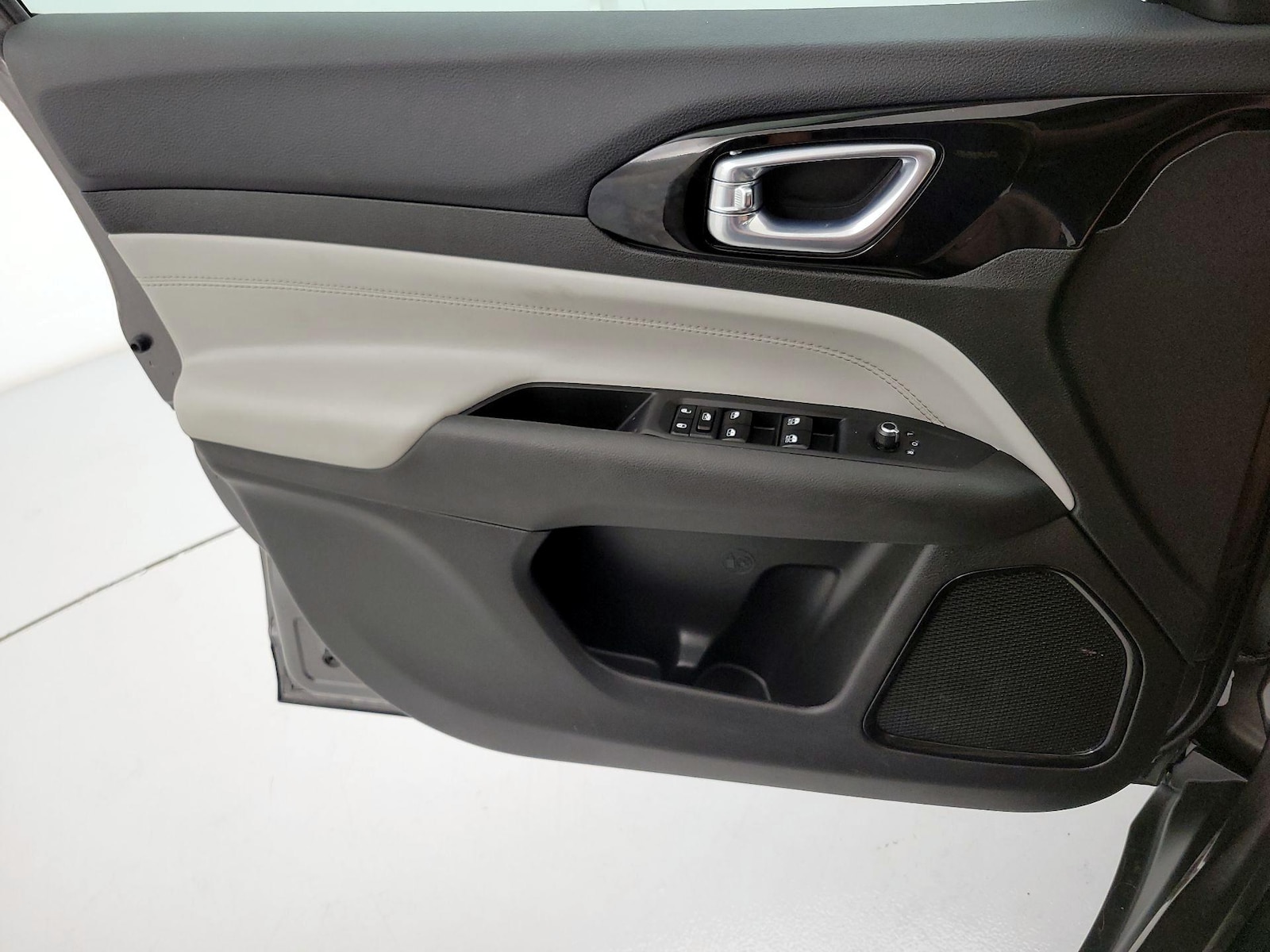 2024 Jeep Compass Limited - Photo 13