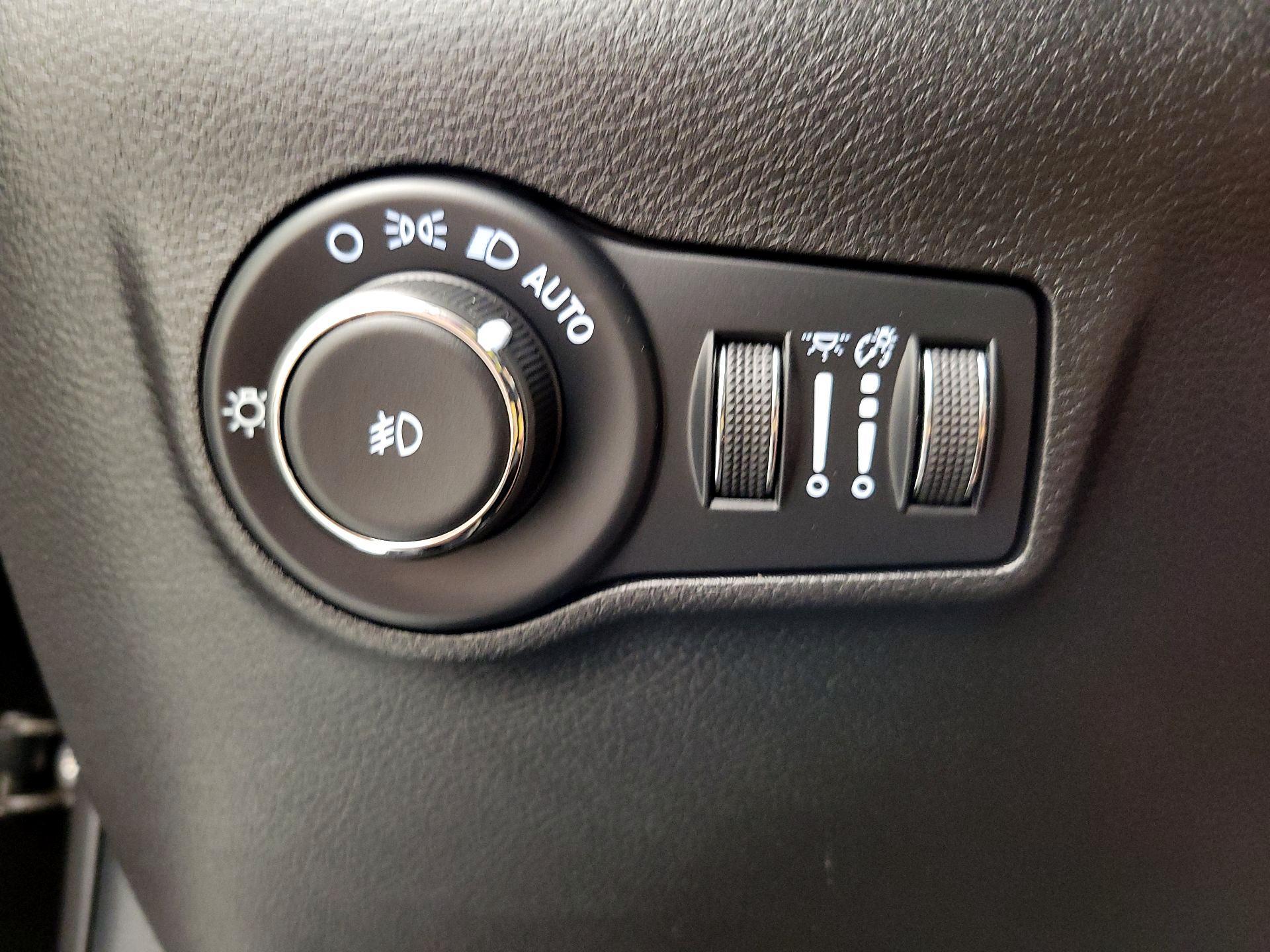 Thumbnail: 2024 Jeep Compass - 13