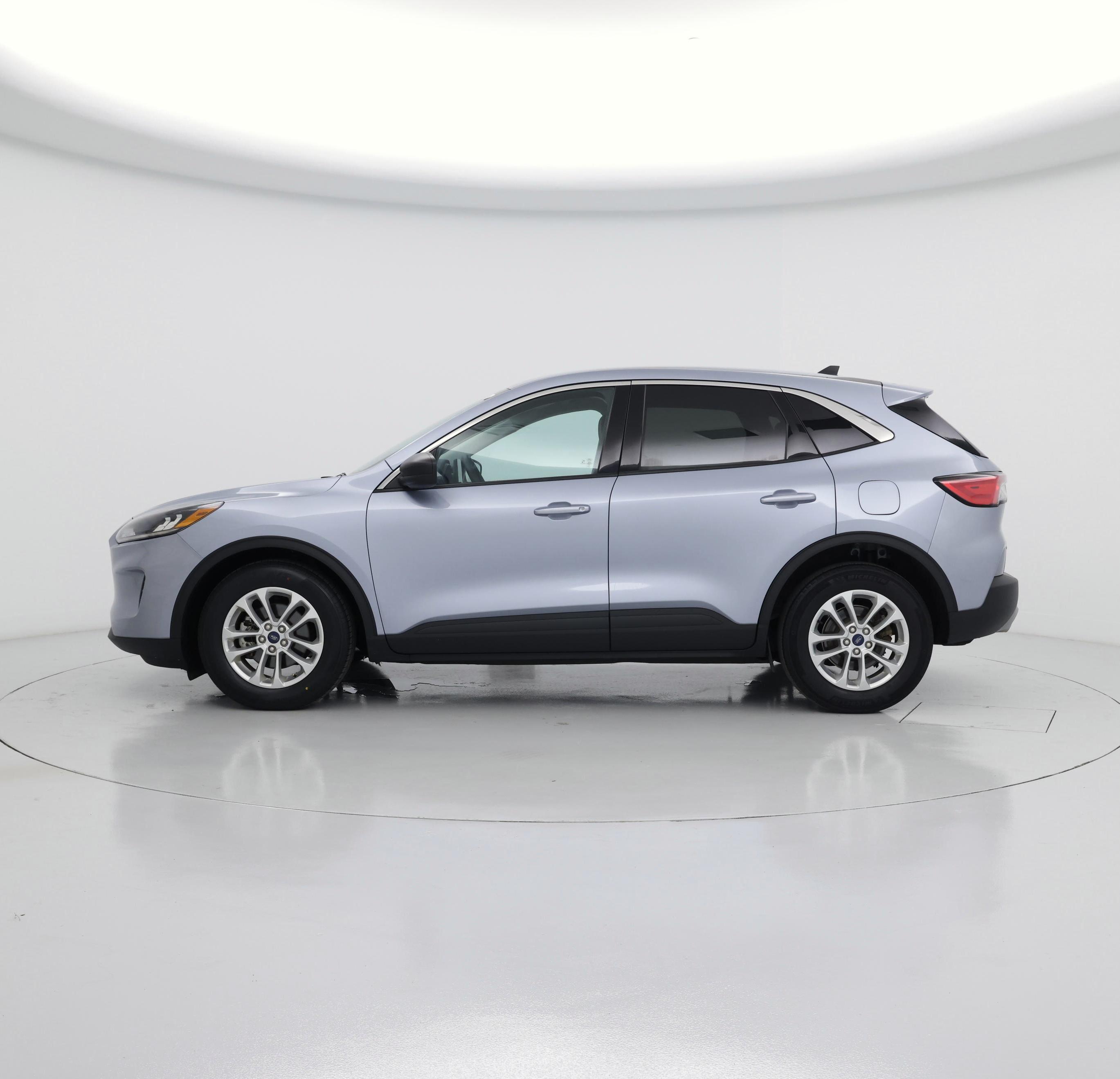 Thumbnail: 2022 Ford Escape - 3