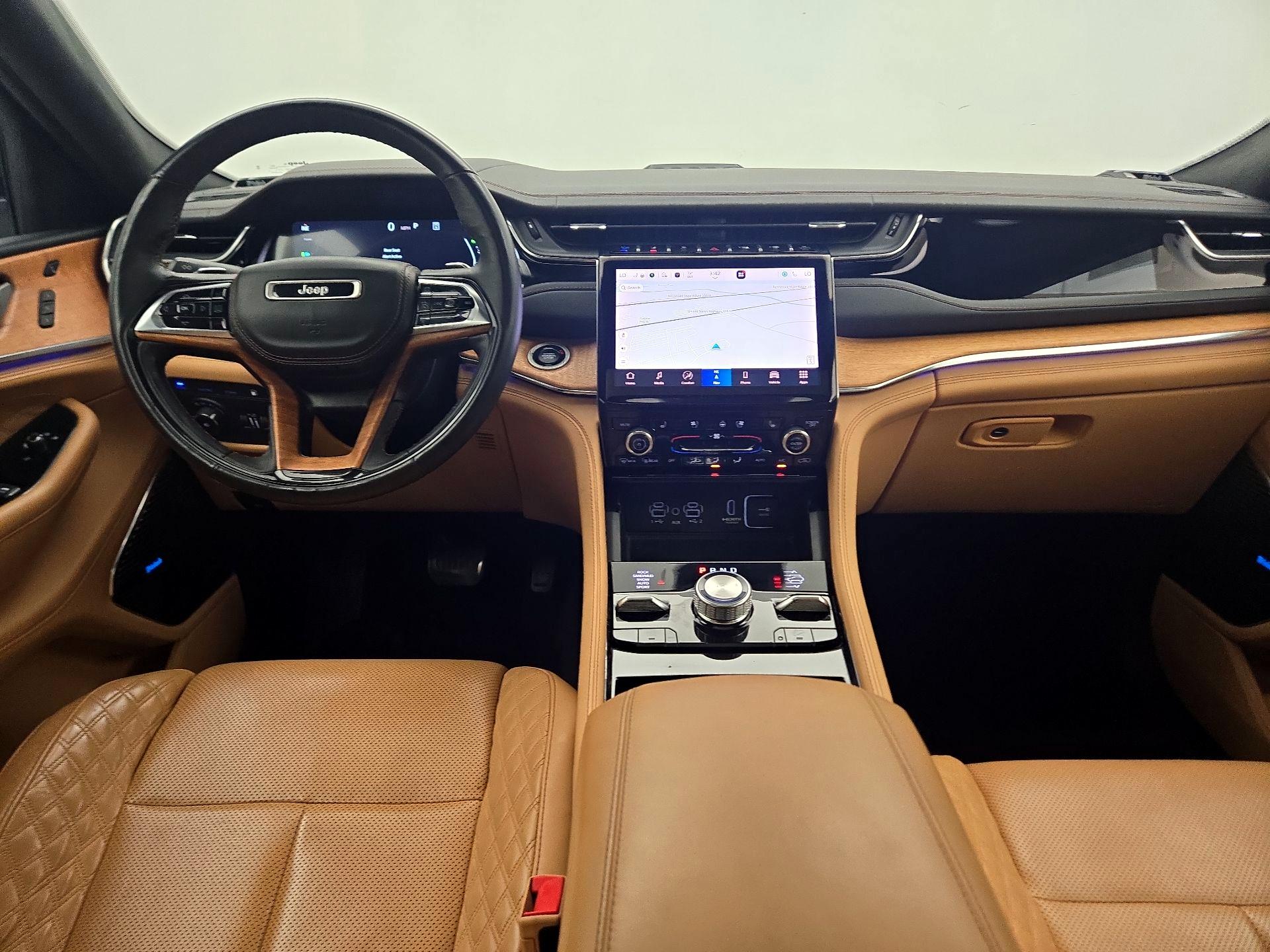 Thumbnail: 2022 Jeep Grand Cherokee - 9