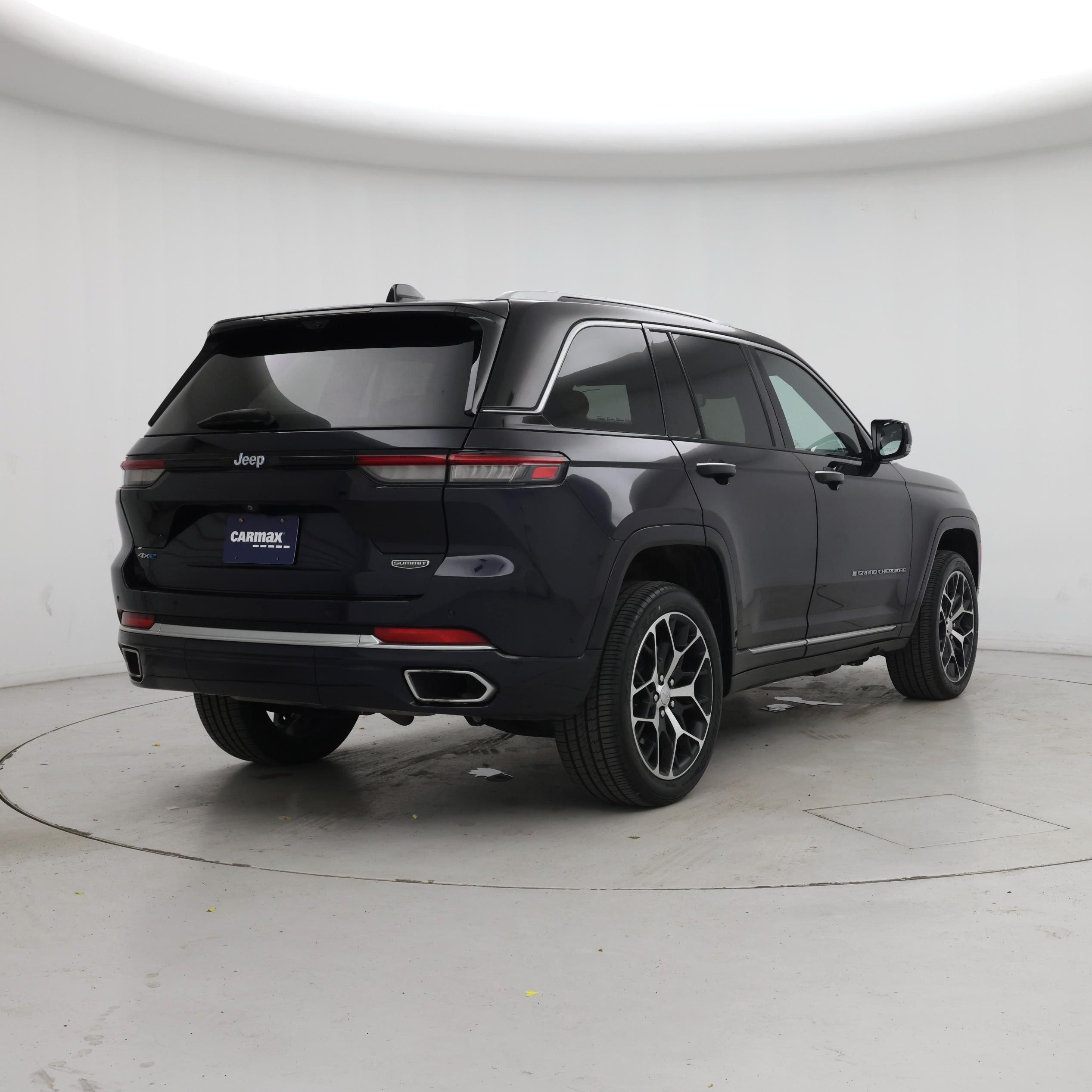 Thumbnail: 2022 Jeep Grand Cherokee - 8