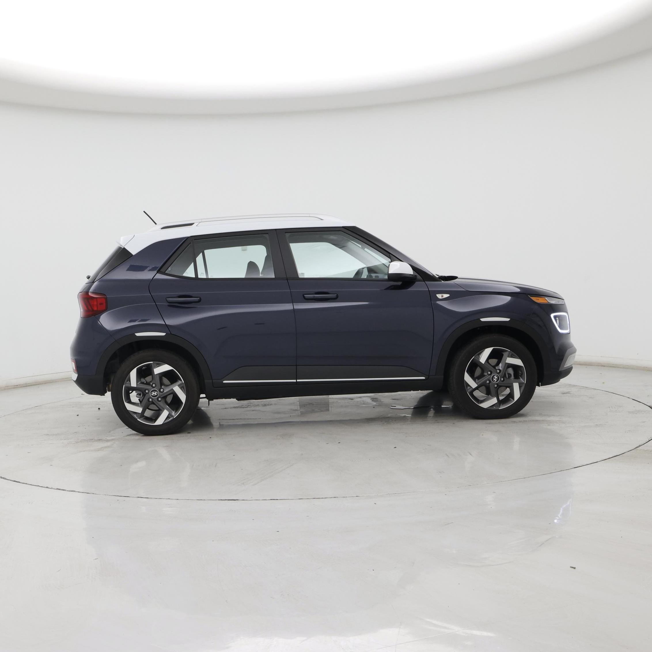 Thumbnail: 2025 Hyundai Venue - 7
