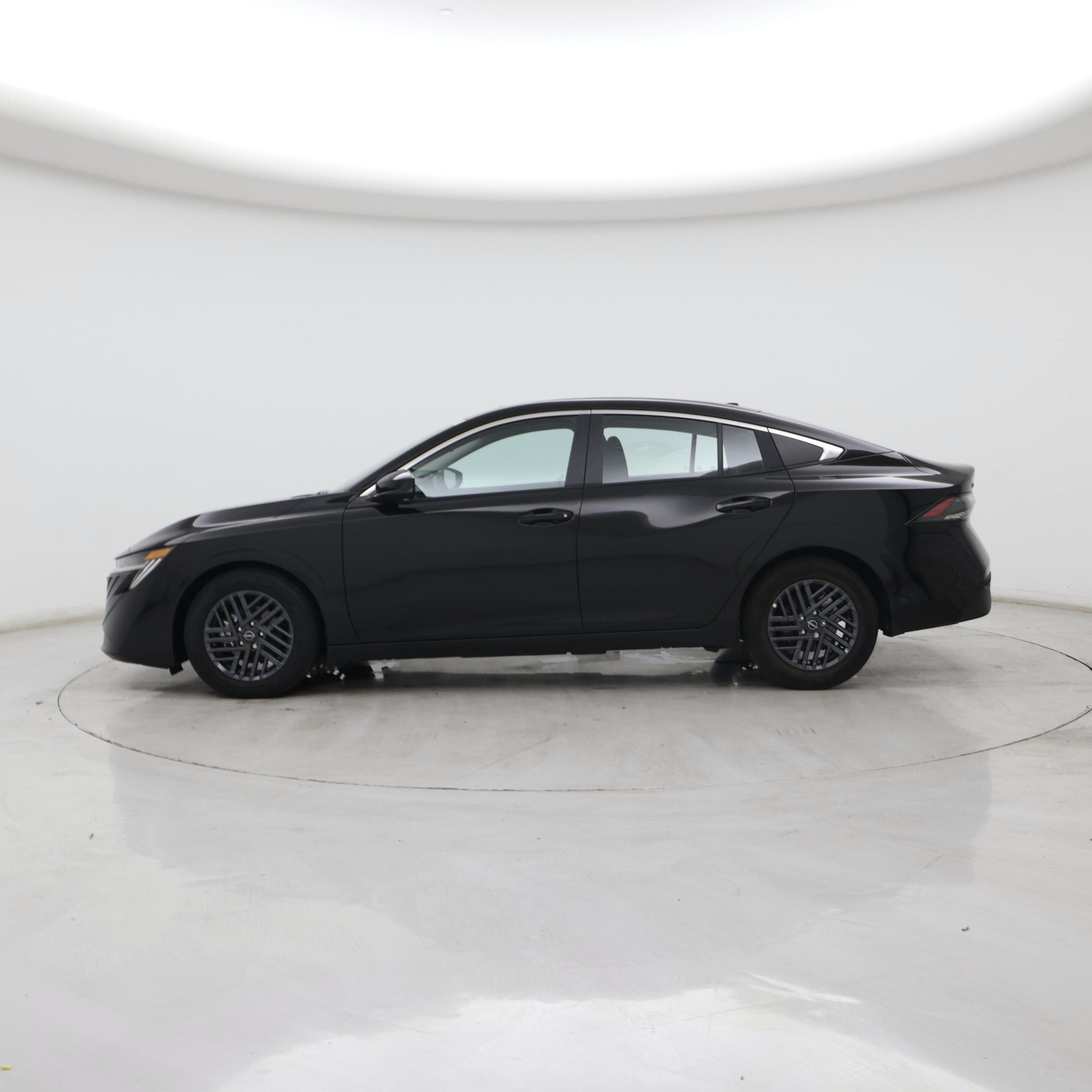 Thumbnail: 2026 Nissan Sentra - 3