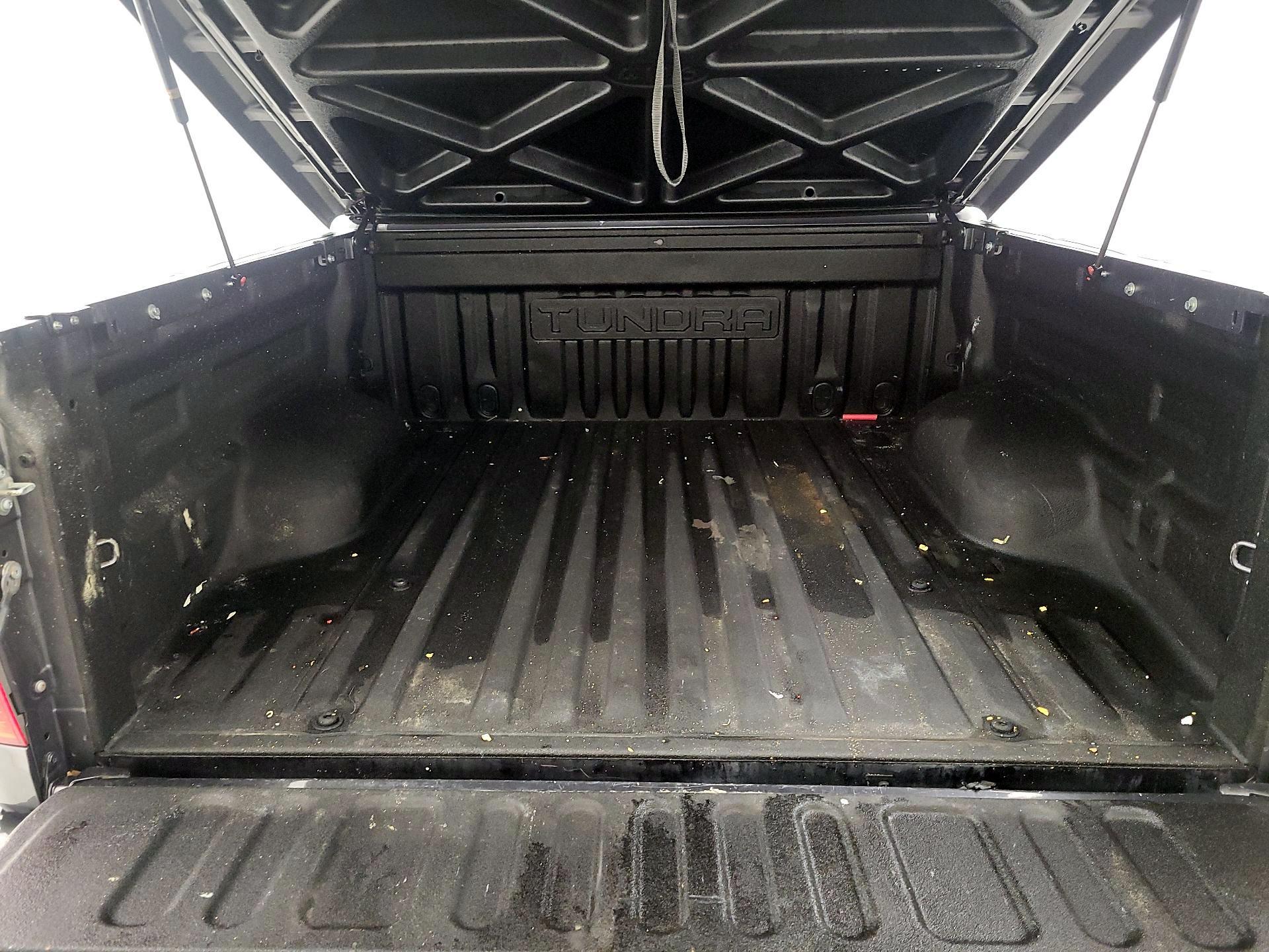 Thumbnail: 2021 Toyota Tundra - 20