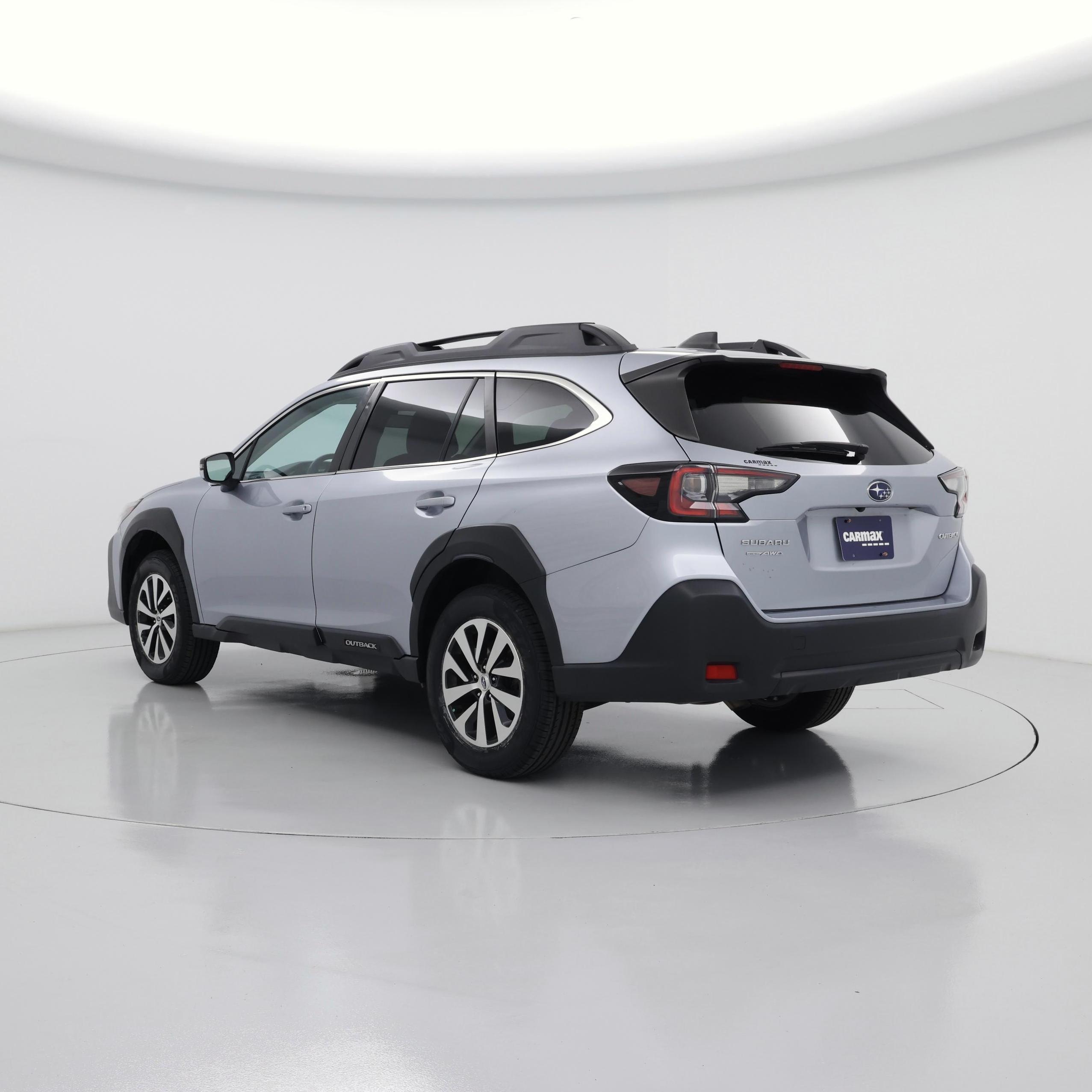 Thumbnail: 2023 Subaru Outback - 2