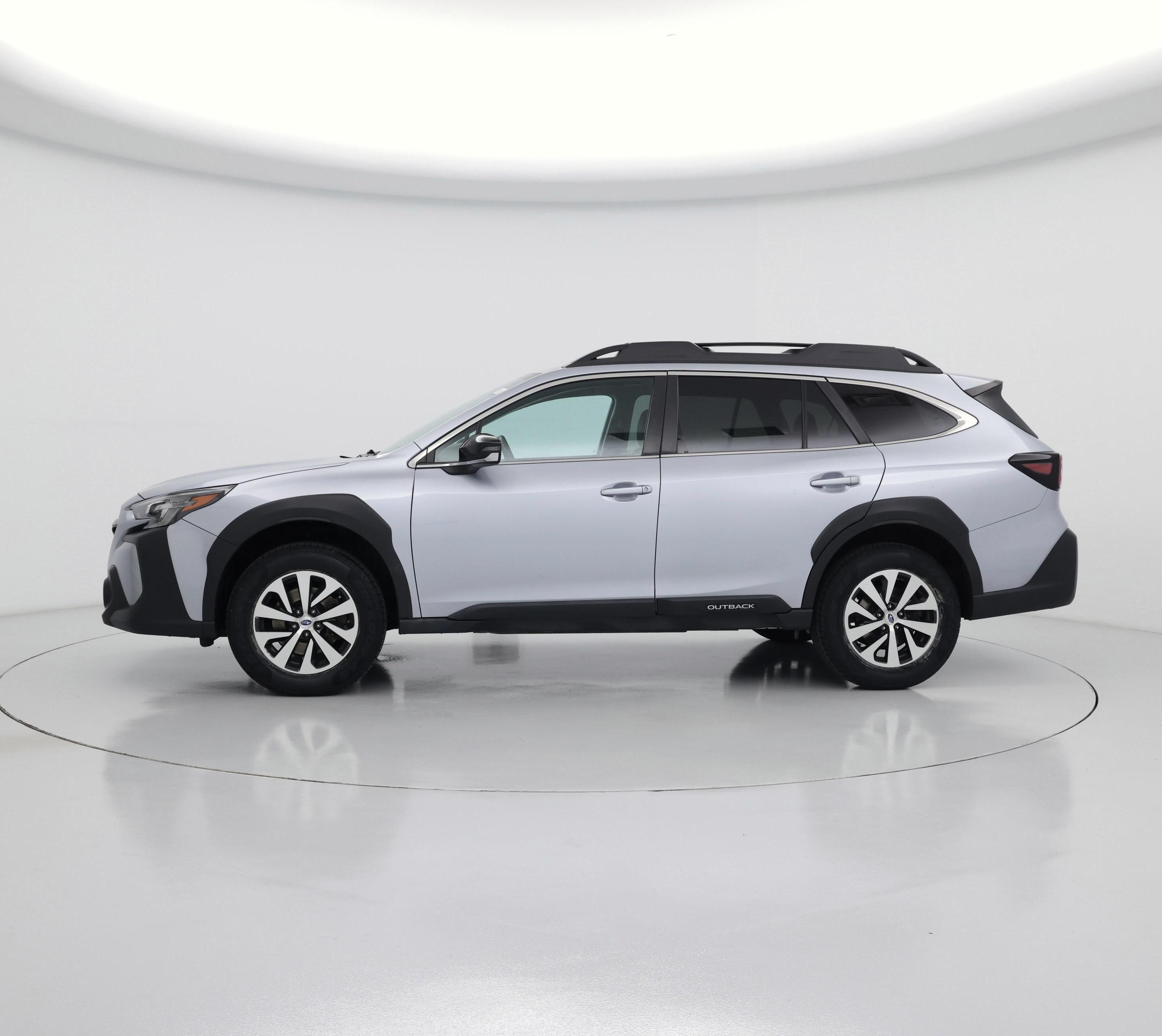 Thumbnail: 2023 Subaru Outback - 3